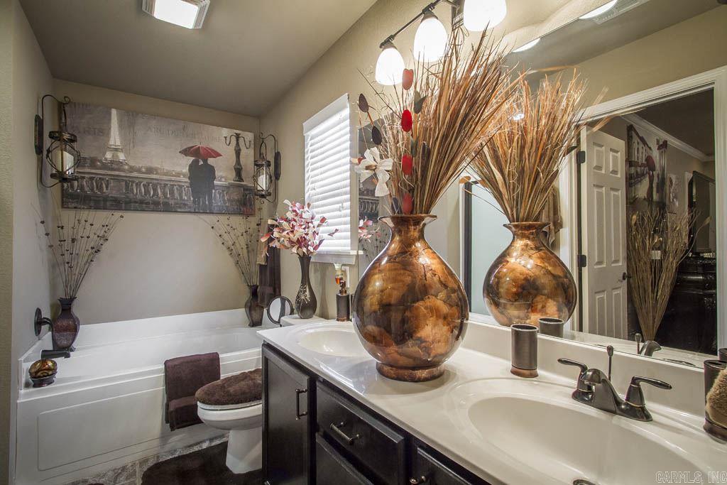 PARKWAY MEADOWS - Residential