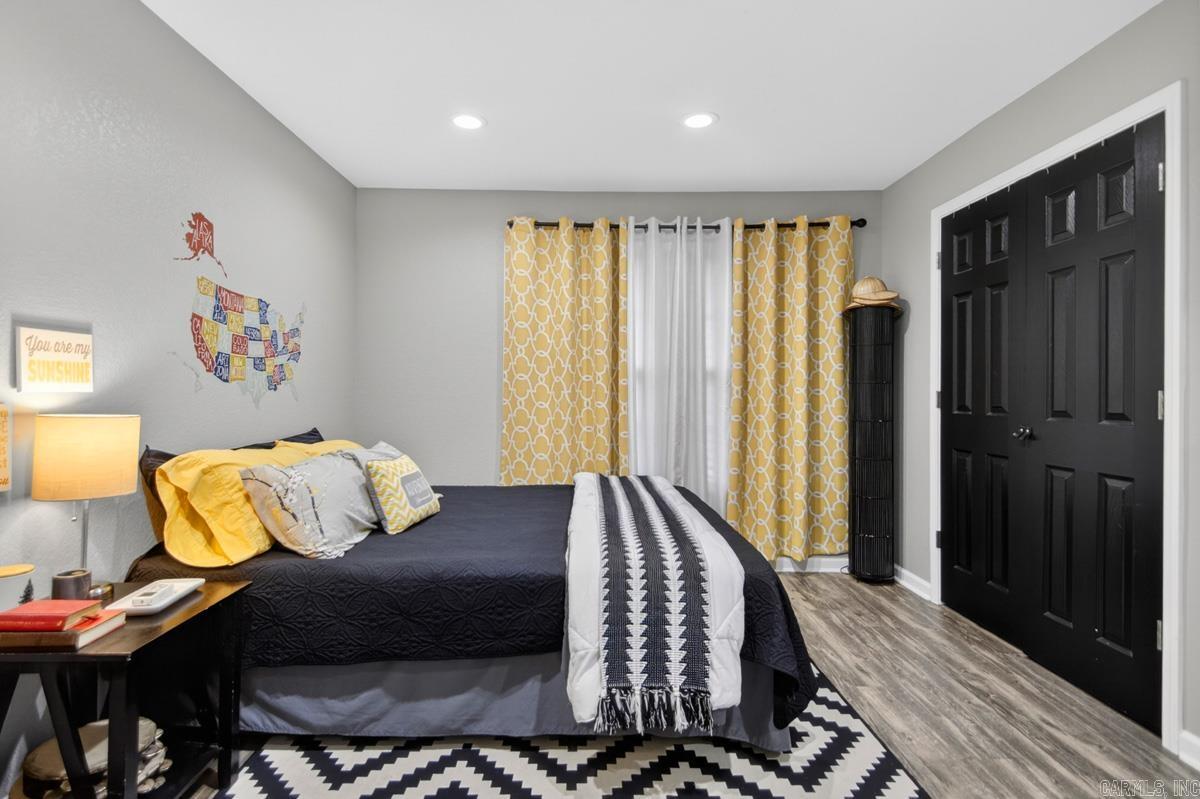 Lund and Hill - Residential