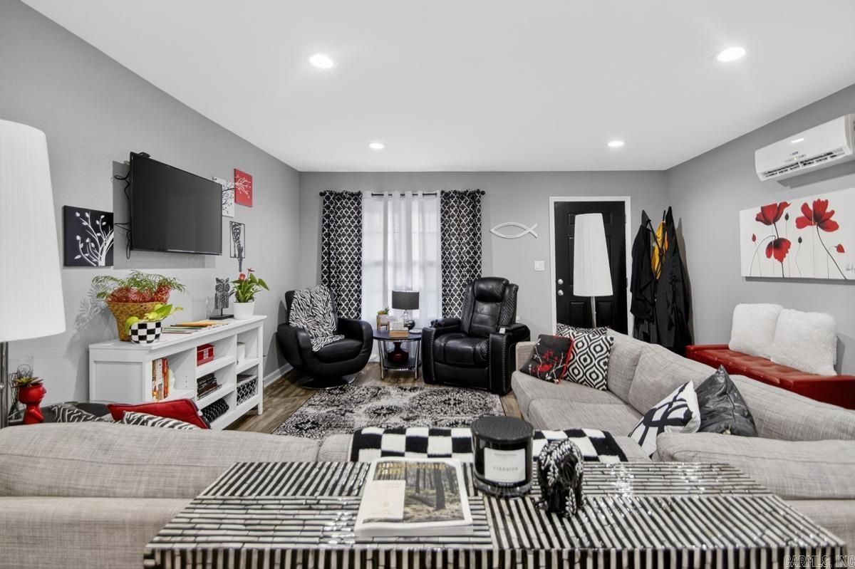 Lund and Hill - Residential