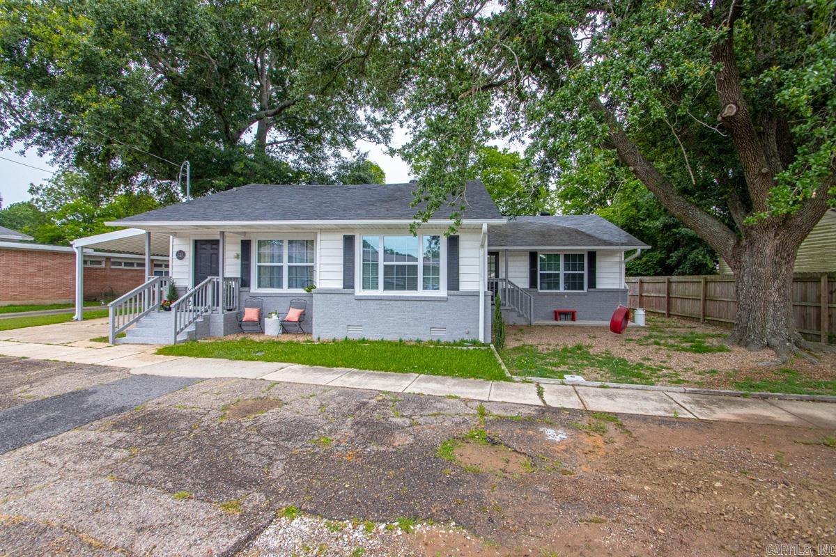 Lund and Hill - Residential