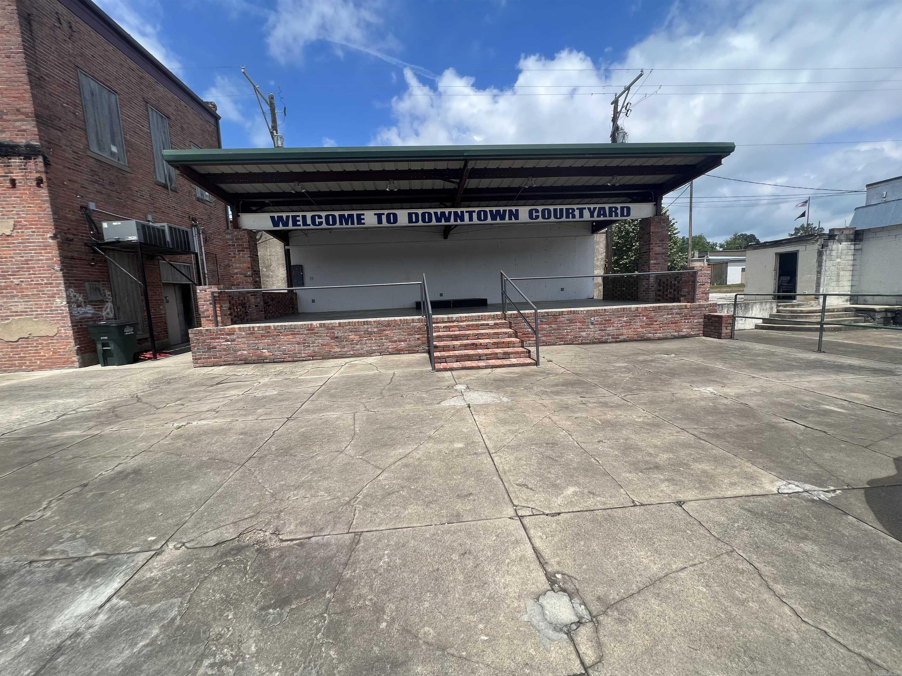Bald Knob Original Town - Commercial Sale