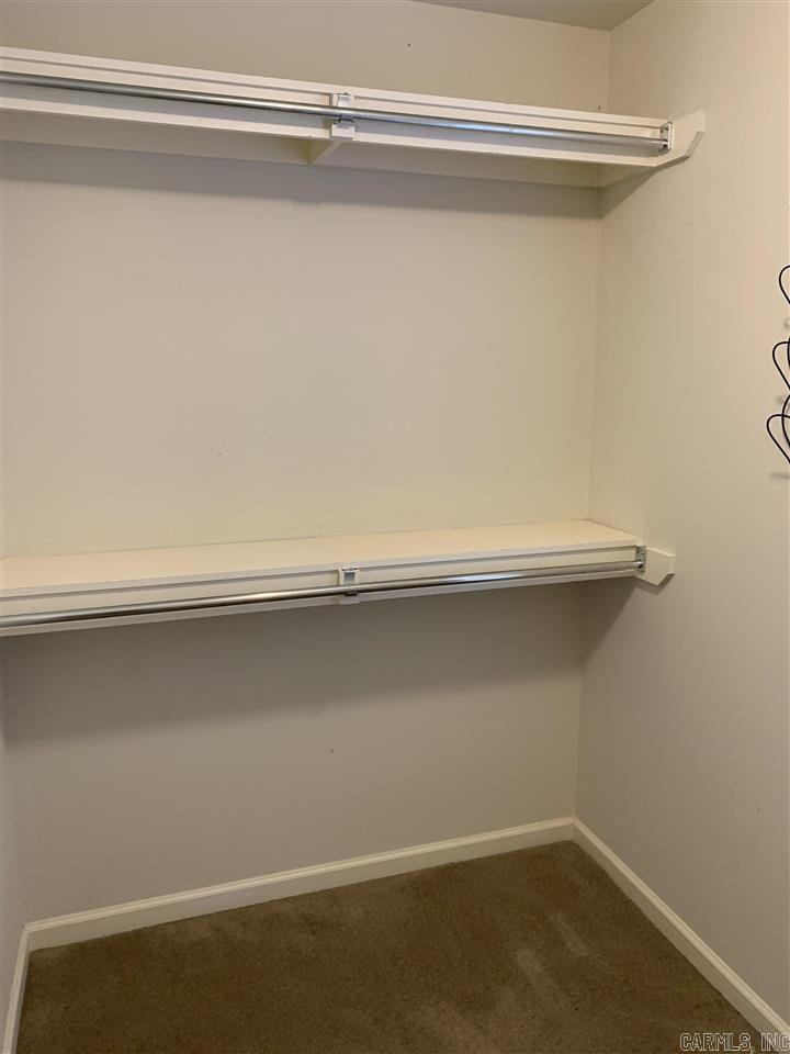 WALNUT POINTE NORTHLAKE SUBDIVIS - Residential