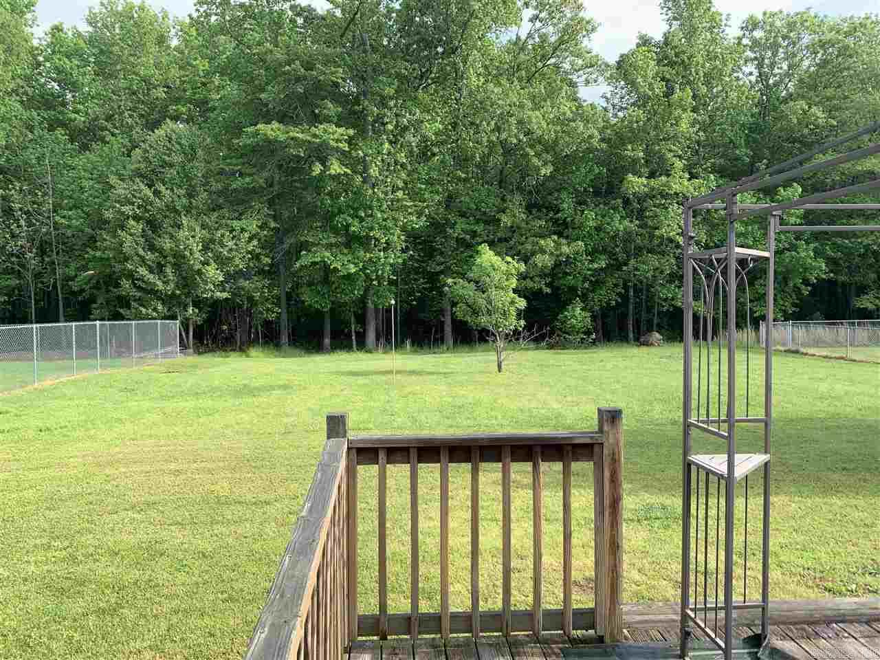 WALNUT POINTE NORTHLAKE SUBDIVIS - Residential