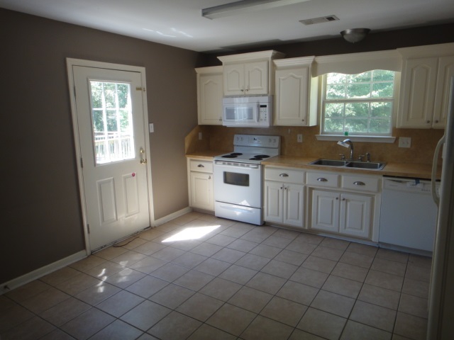 Peyton Place - Residential
