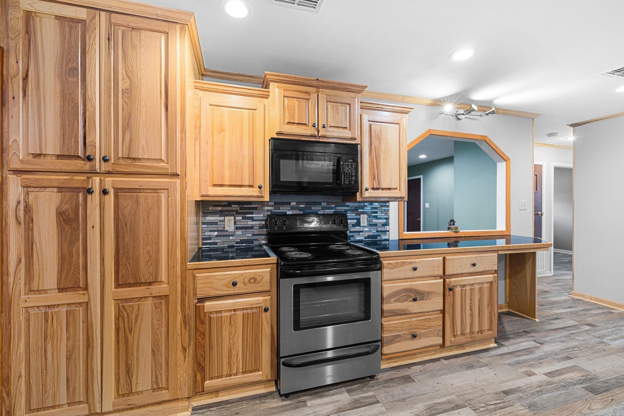 J D WOOD ADDN - Residential