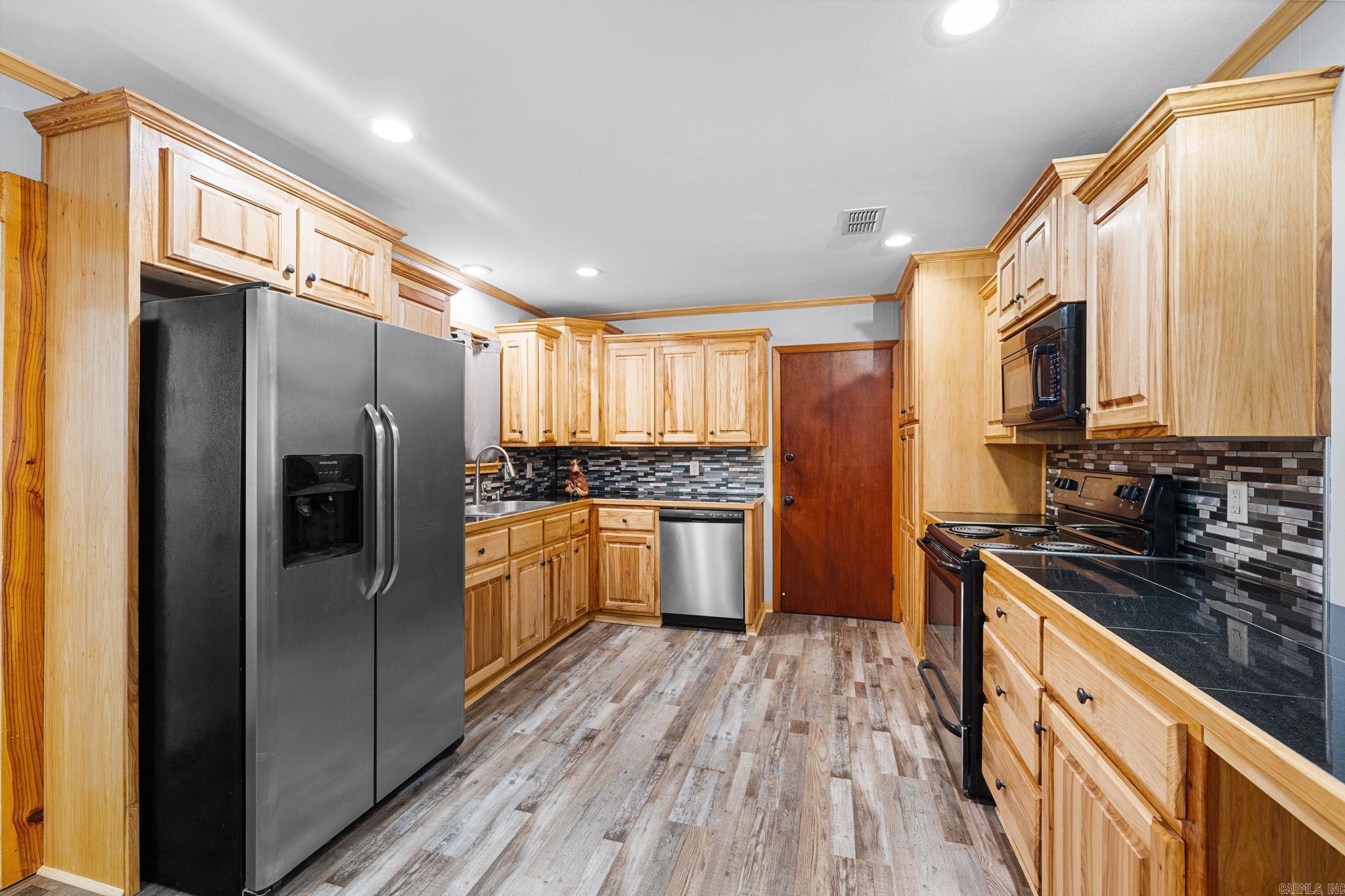 J D WOOD ADDN - Residential