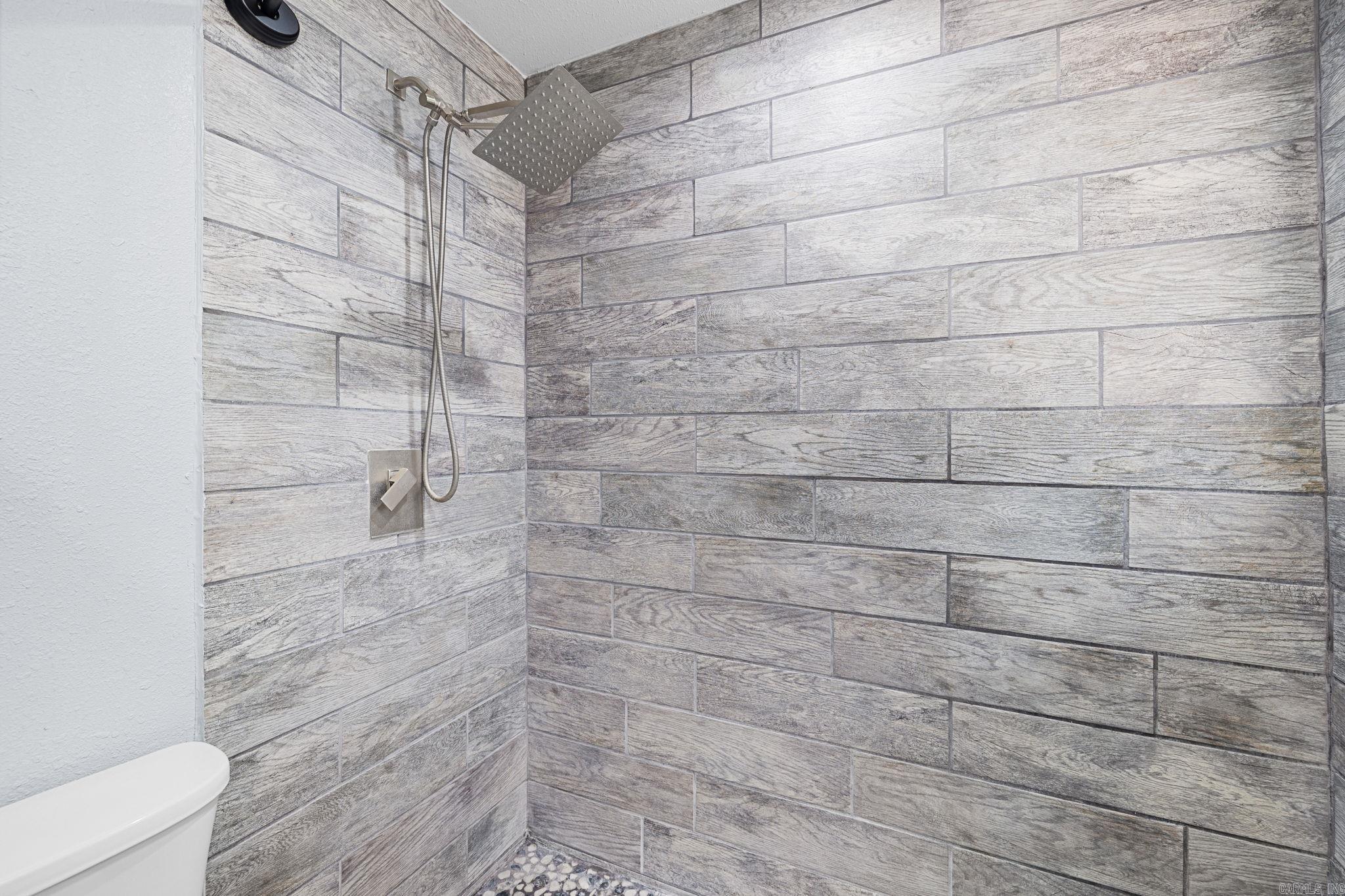 J D WOOD ADDN - Residential