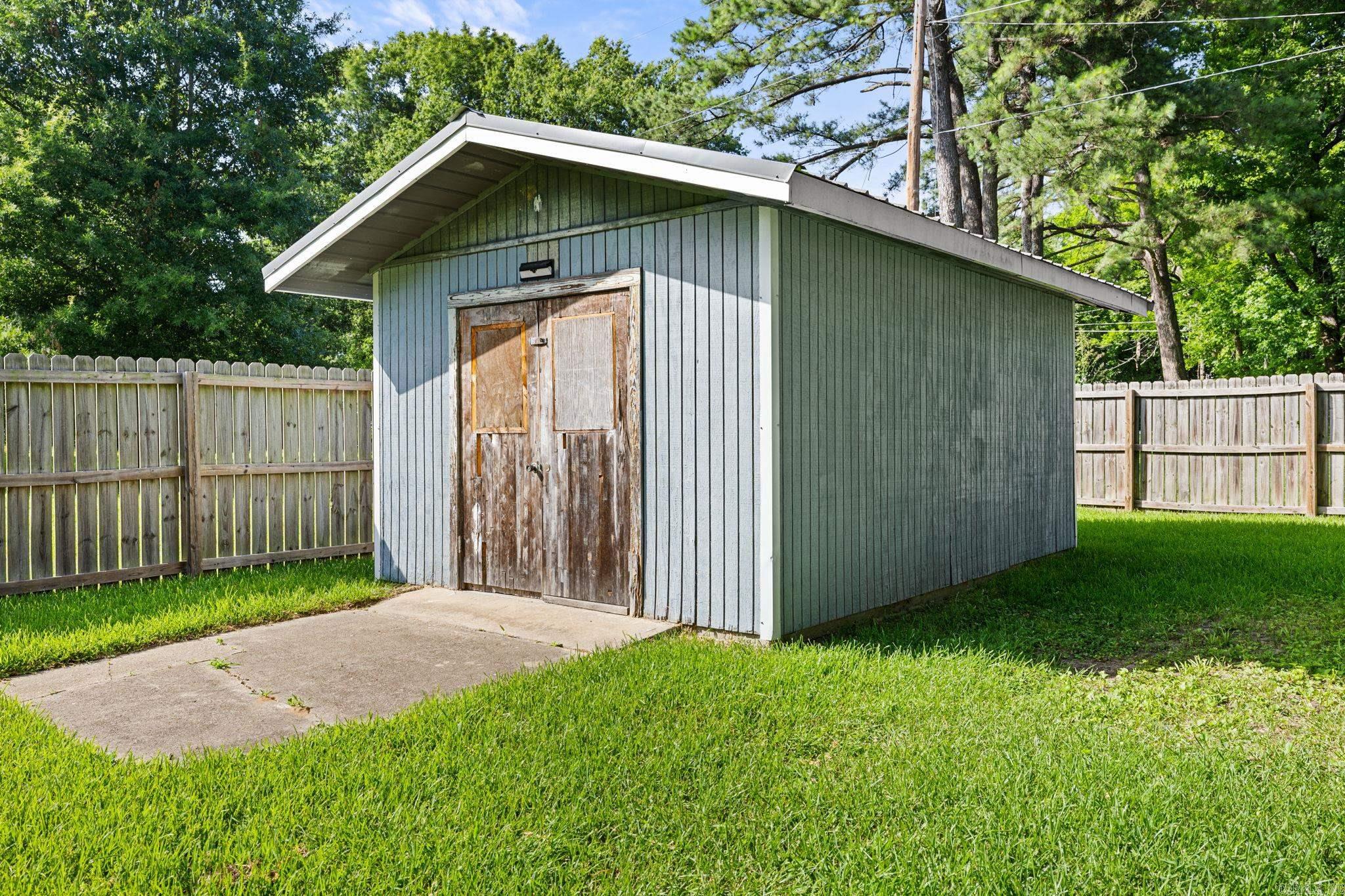 J D WOOD ADDN - Residential