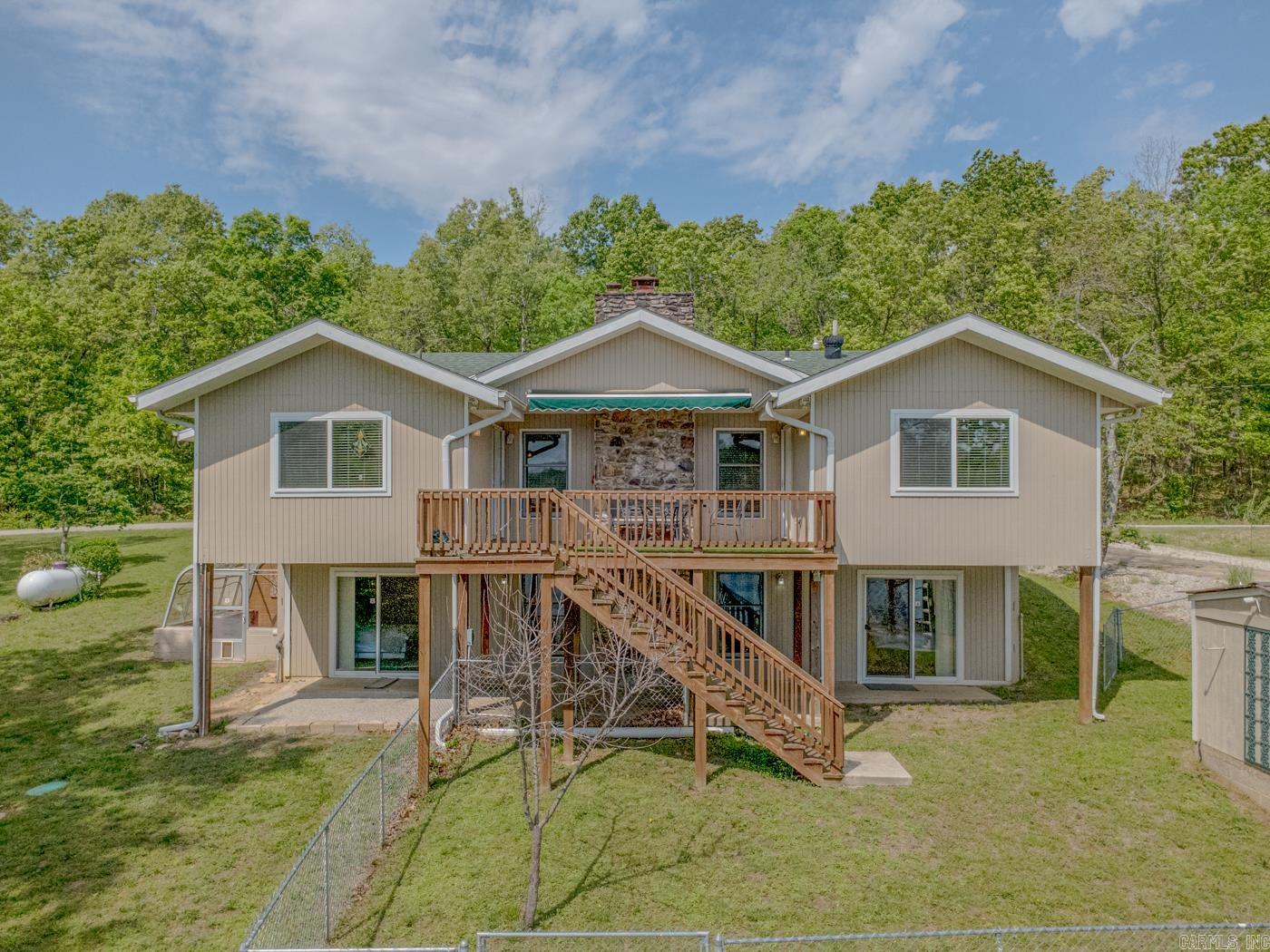 Navajo Third - Residential