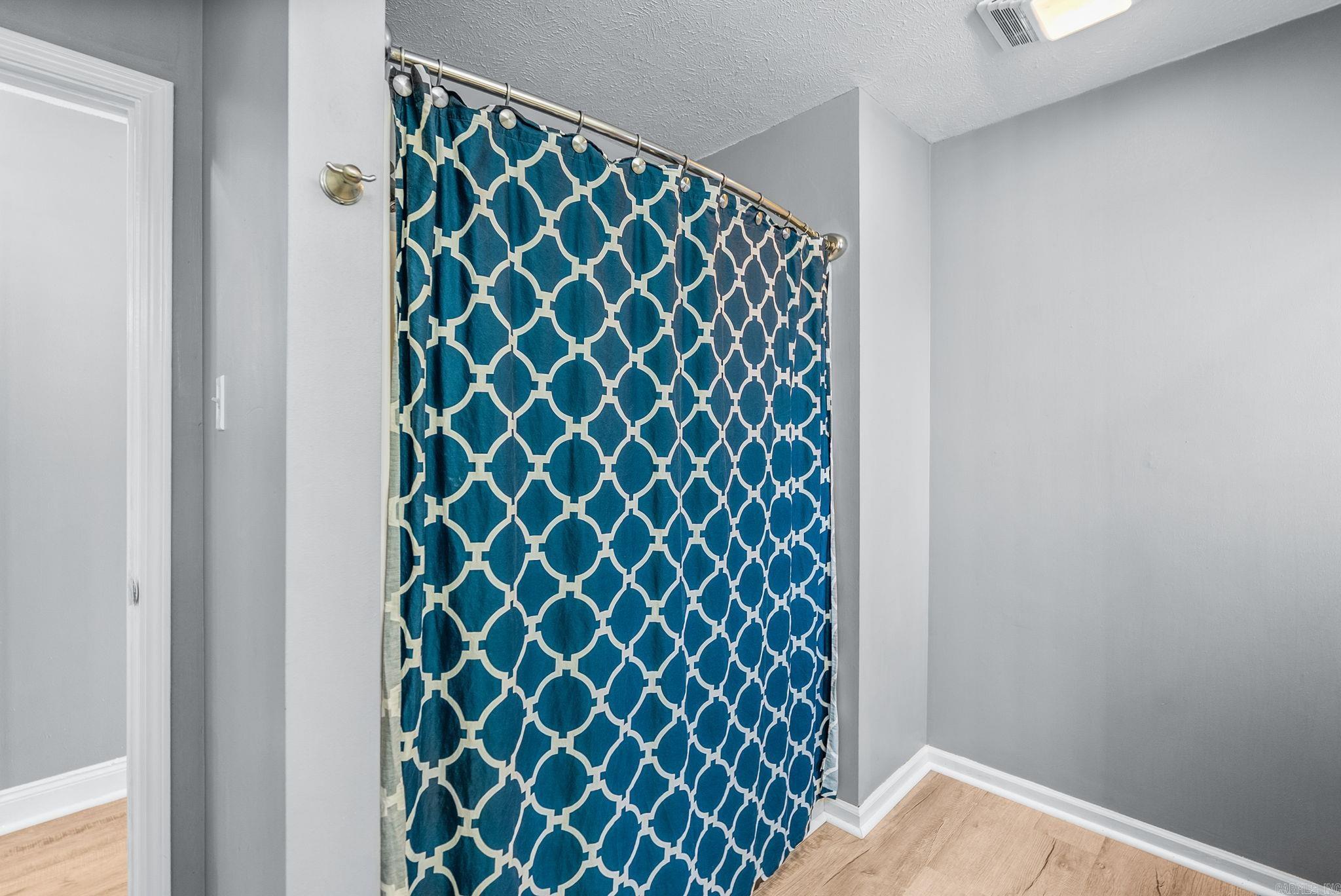 WESTWOOD - Residential