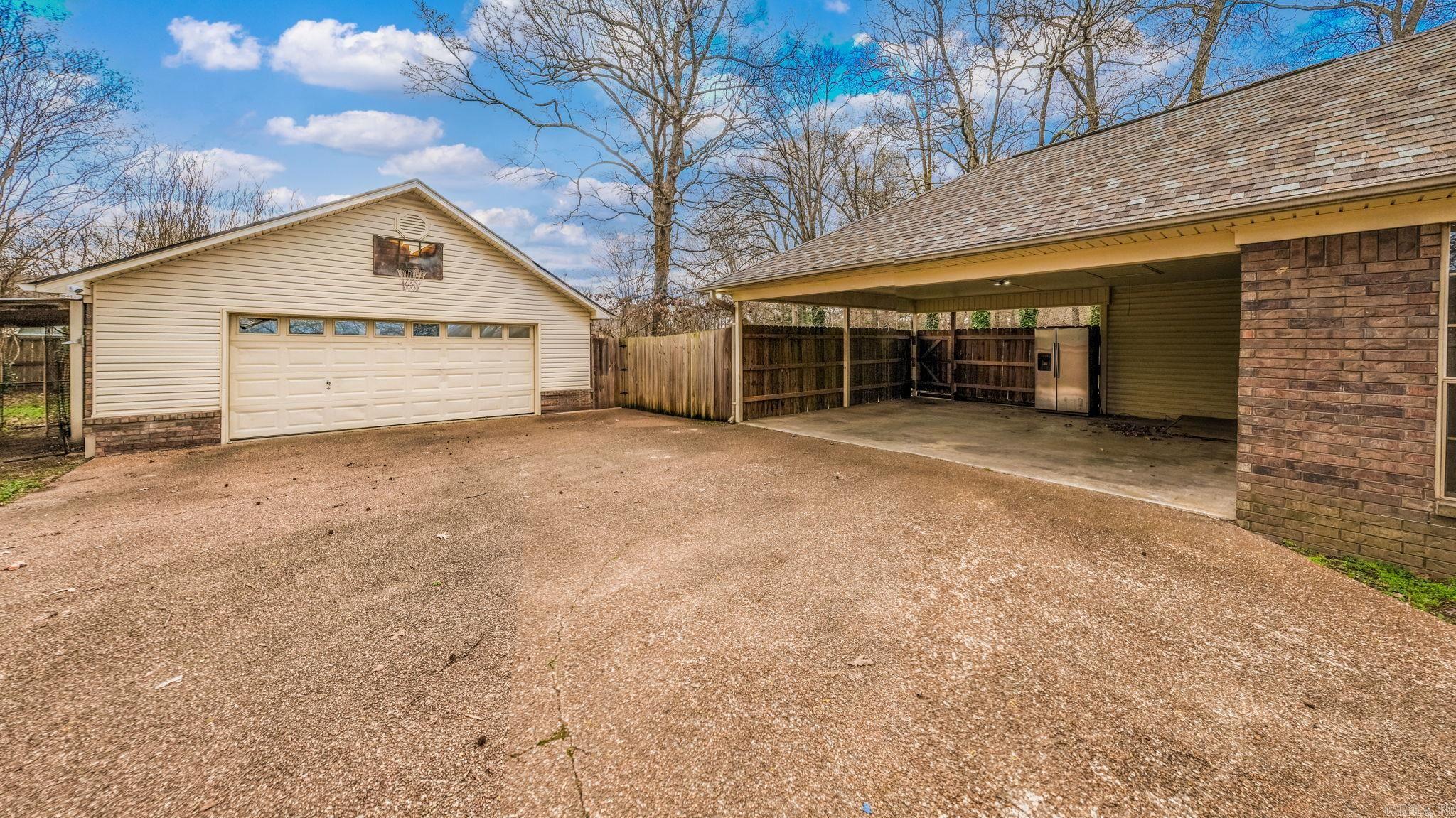 WESTWOOD - Residential