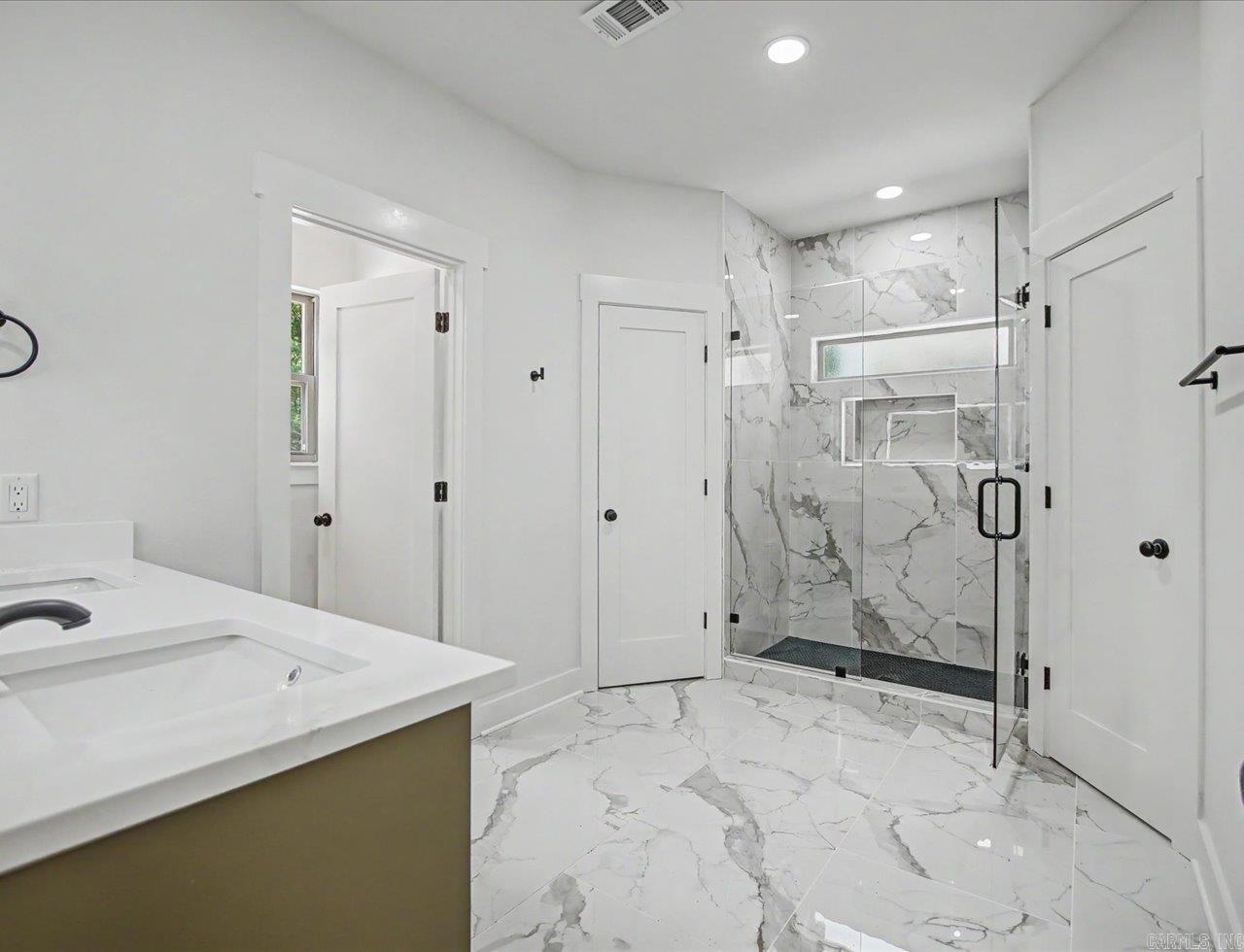 LD Smith - Residential