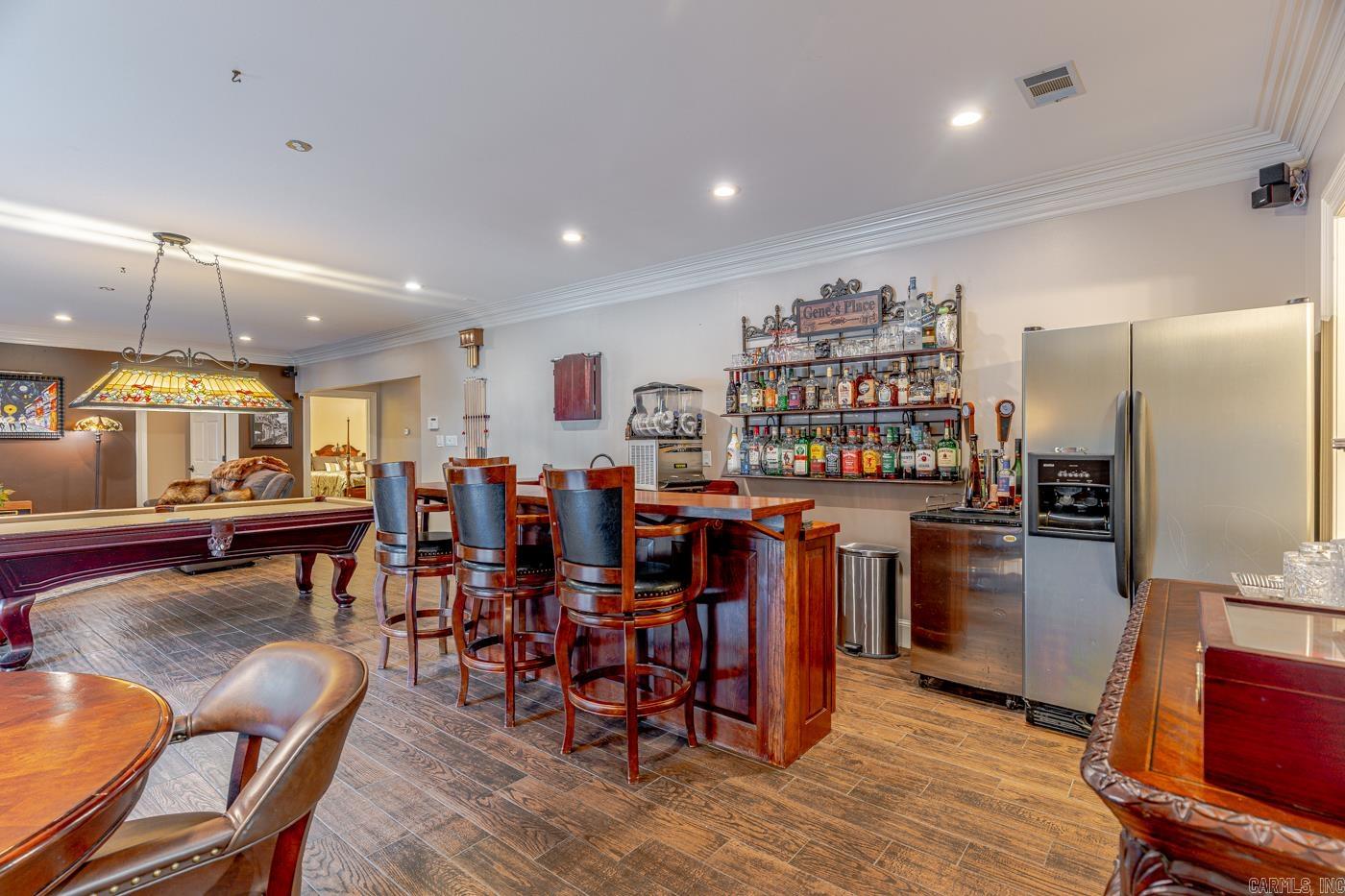 WOODSPRINGS ESTATES - Residential
