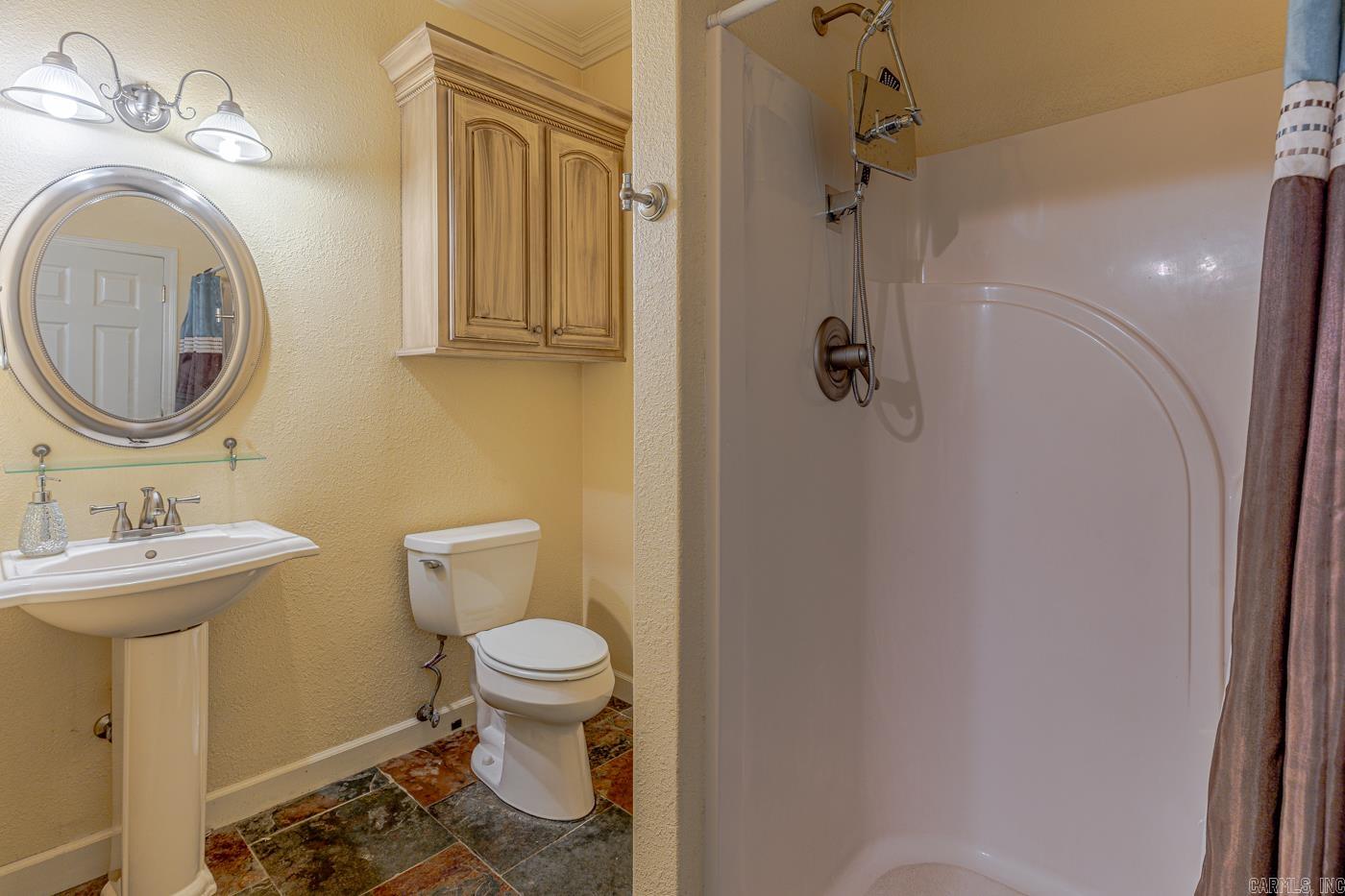 WOODSPRINGS ESTATES - Residential