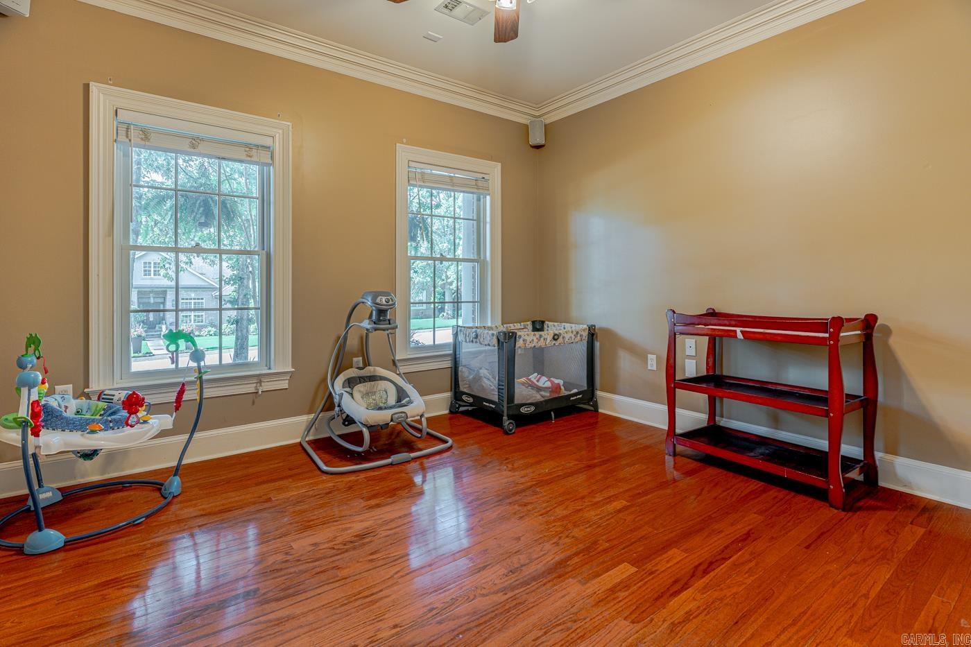 WOODSPRINGS ESTATES - Residential