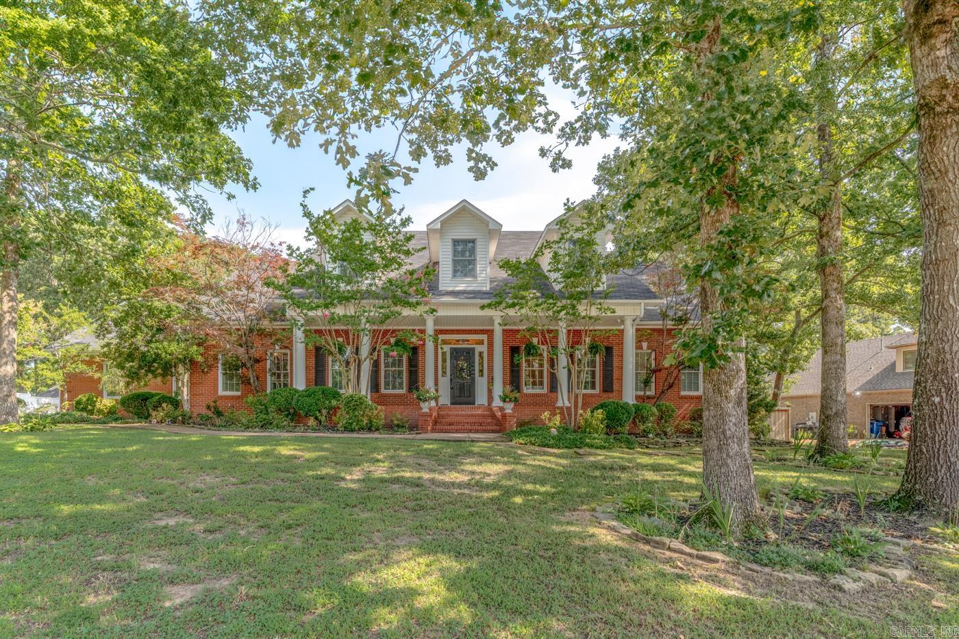 WOODSPRINGS ESTATES - Residential