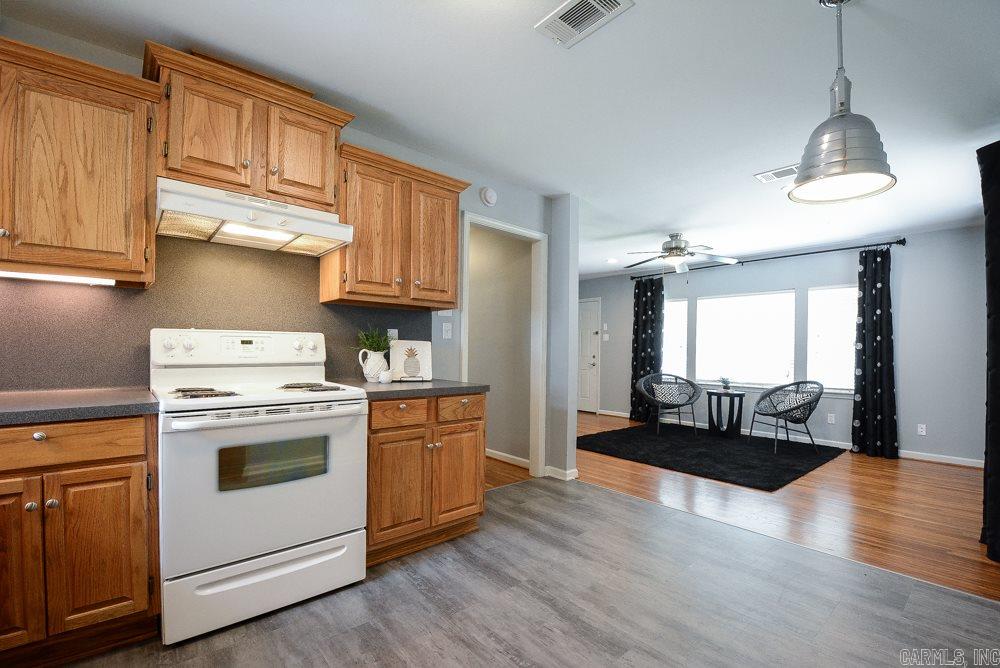 BRADENS ADDN TO JACK - Residential