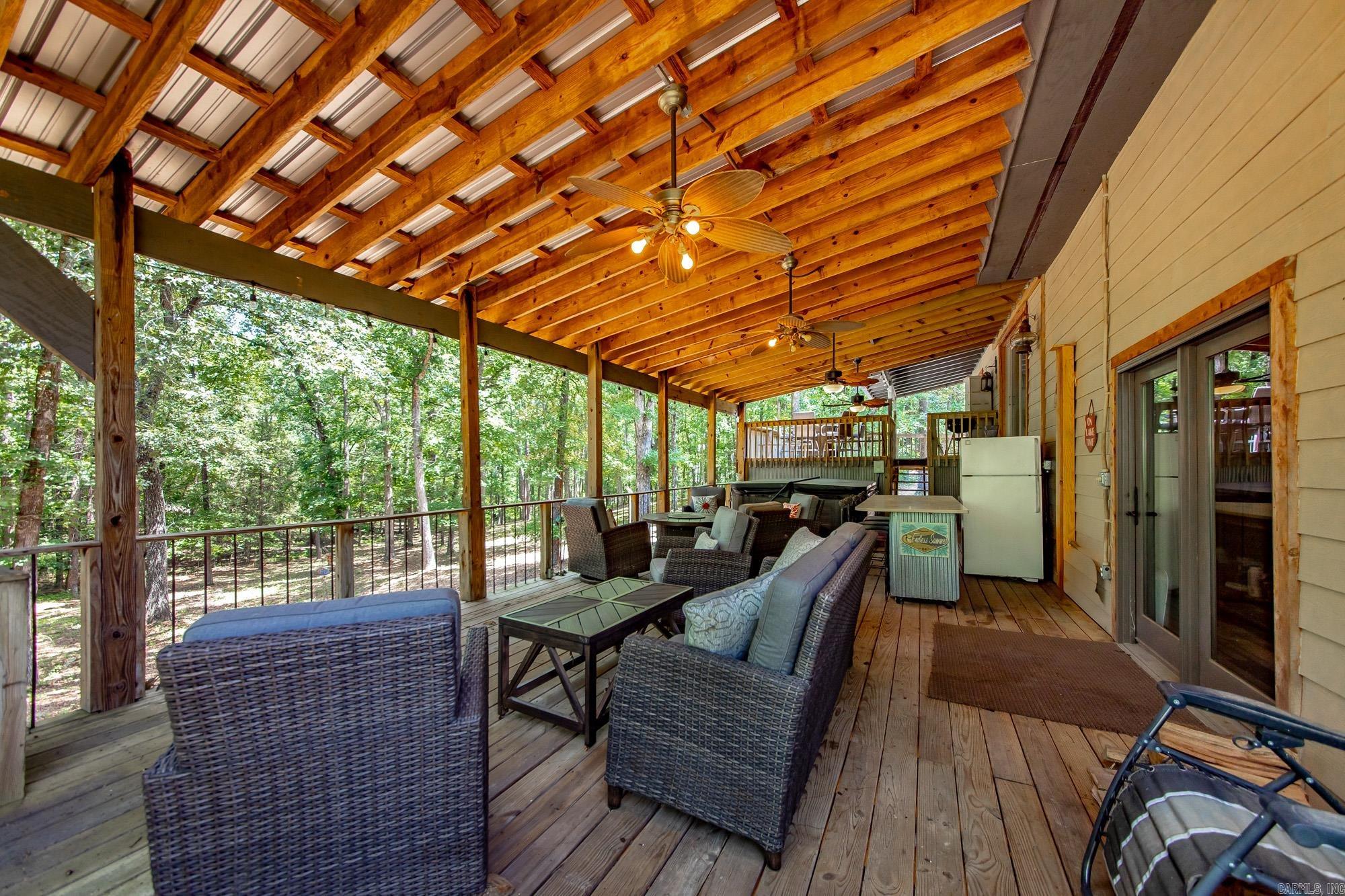 PLEASANT RIDGE - Residential