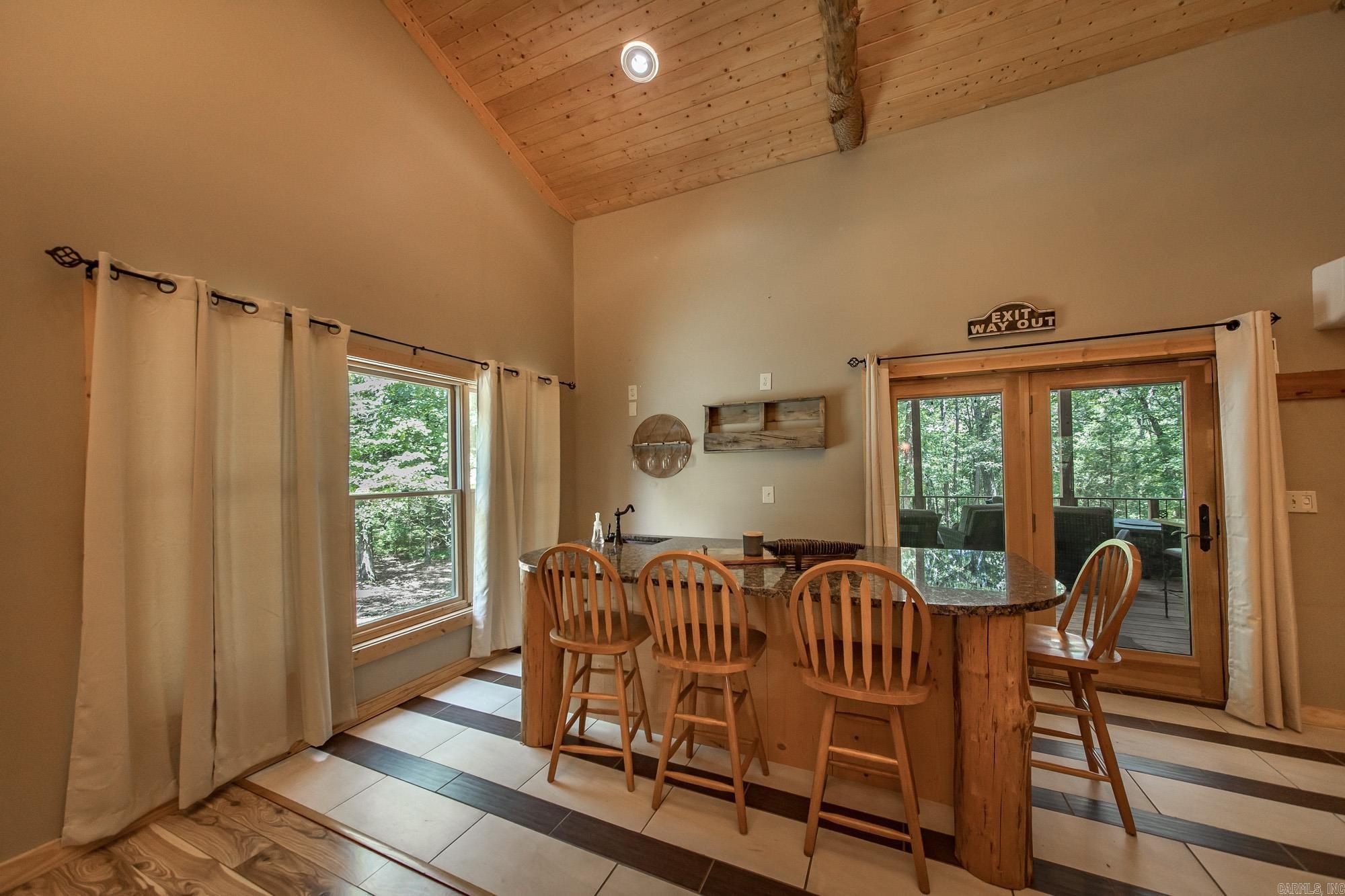 PLEASANT RIDGE - Residential