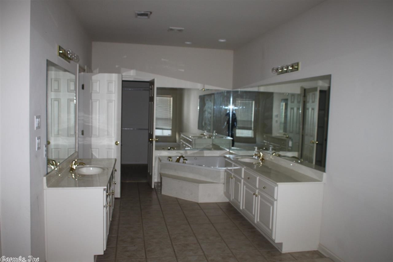 AUSTIN LAKES ADDN - Residential