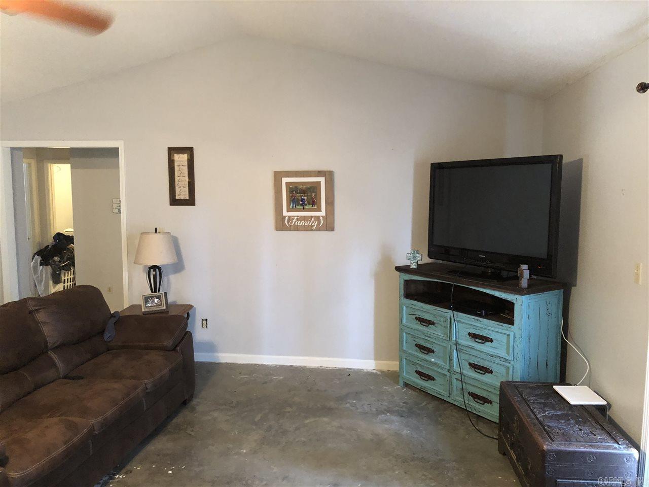 Gray Oaks - Residential