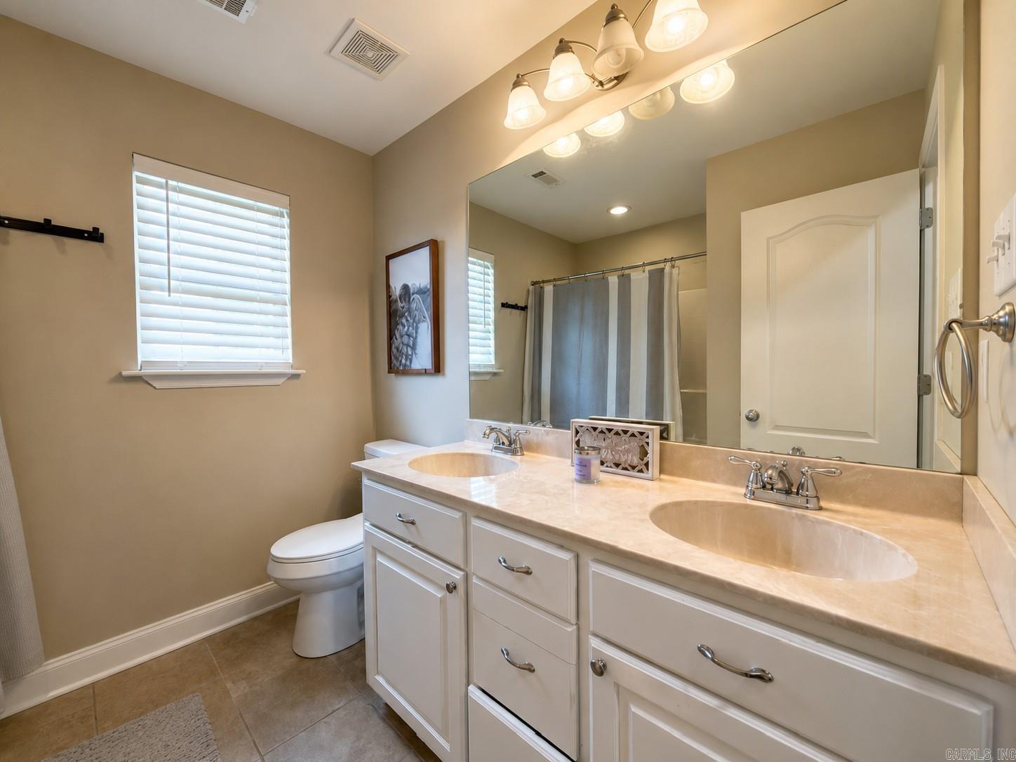 WOODLAND ACRES - Residential