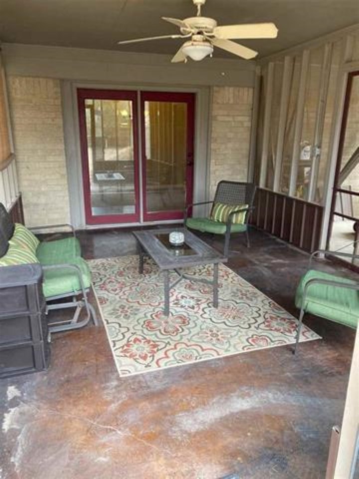 RICHLAND HILLS ADDN - Residential