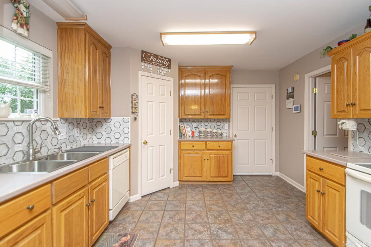 ANGEL COURT - Residential