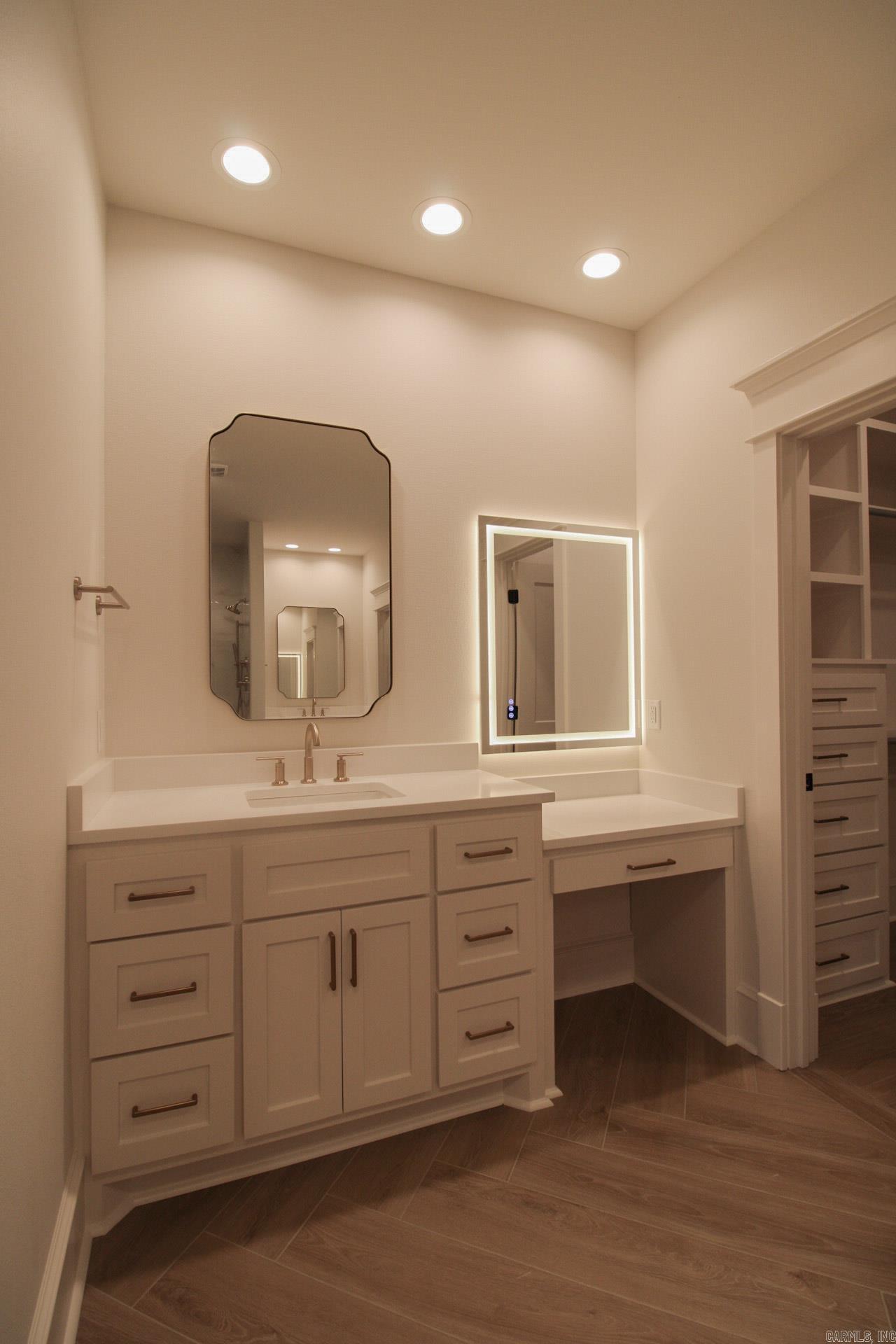 Lands End Estates - Residential