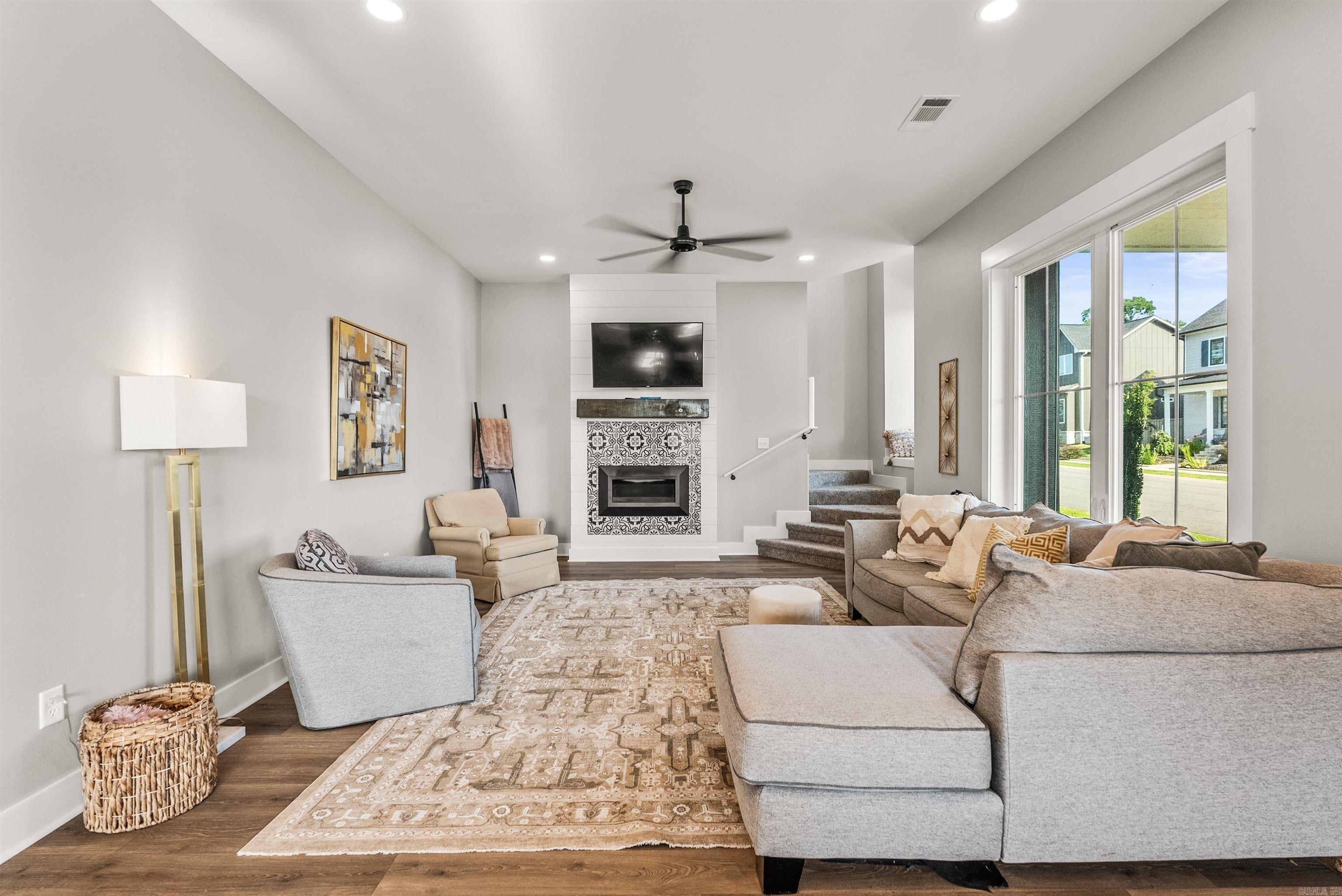 LEGACY FARMS WARD - Residential