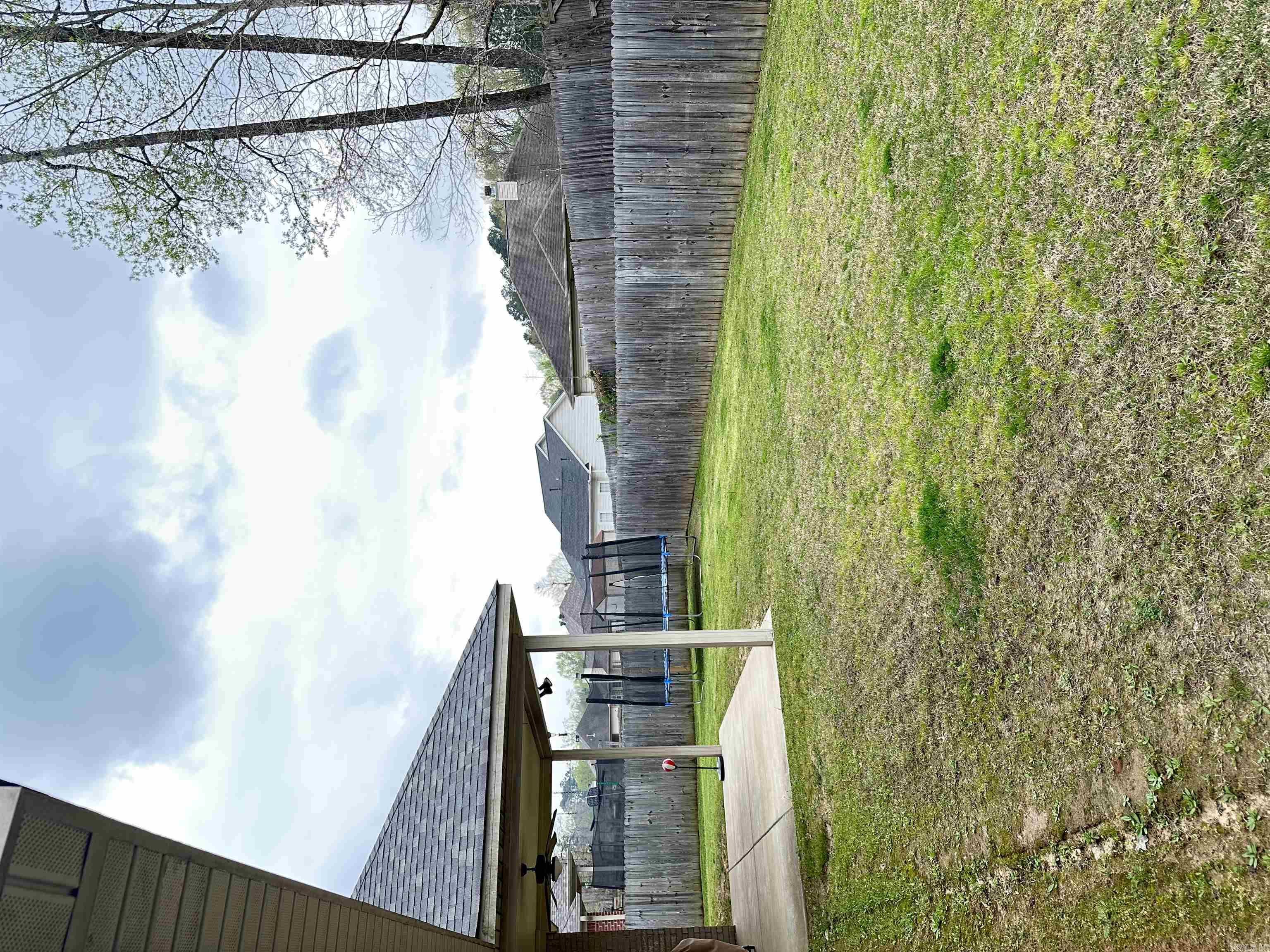 ST ANDREWS WOODS - Residential