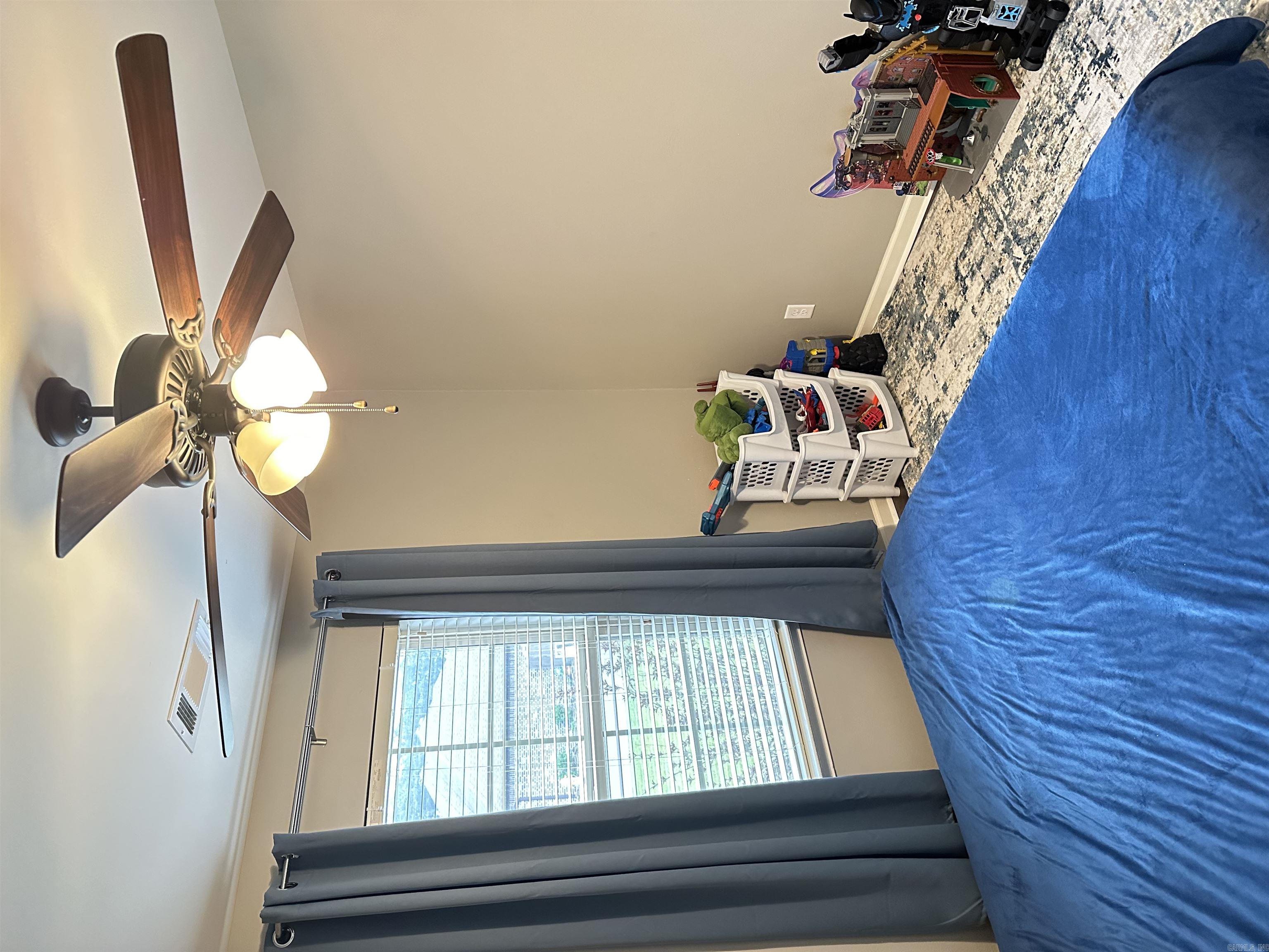 ST ANDREWS WOODS - Residential
