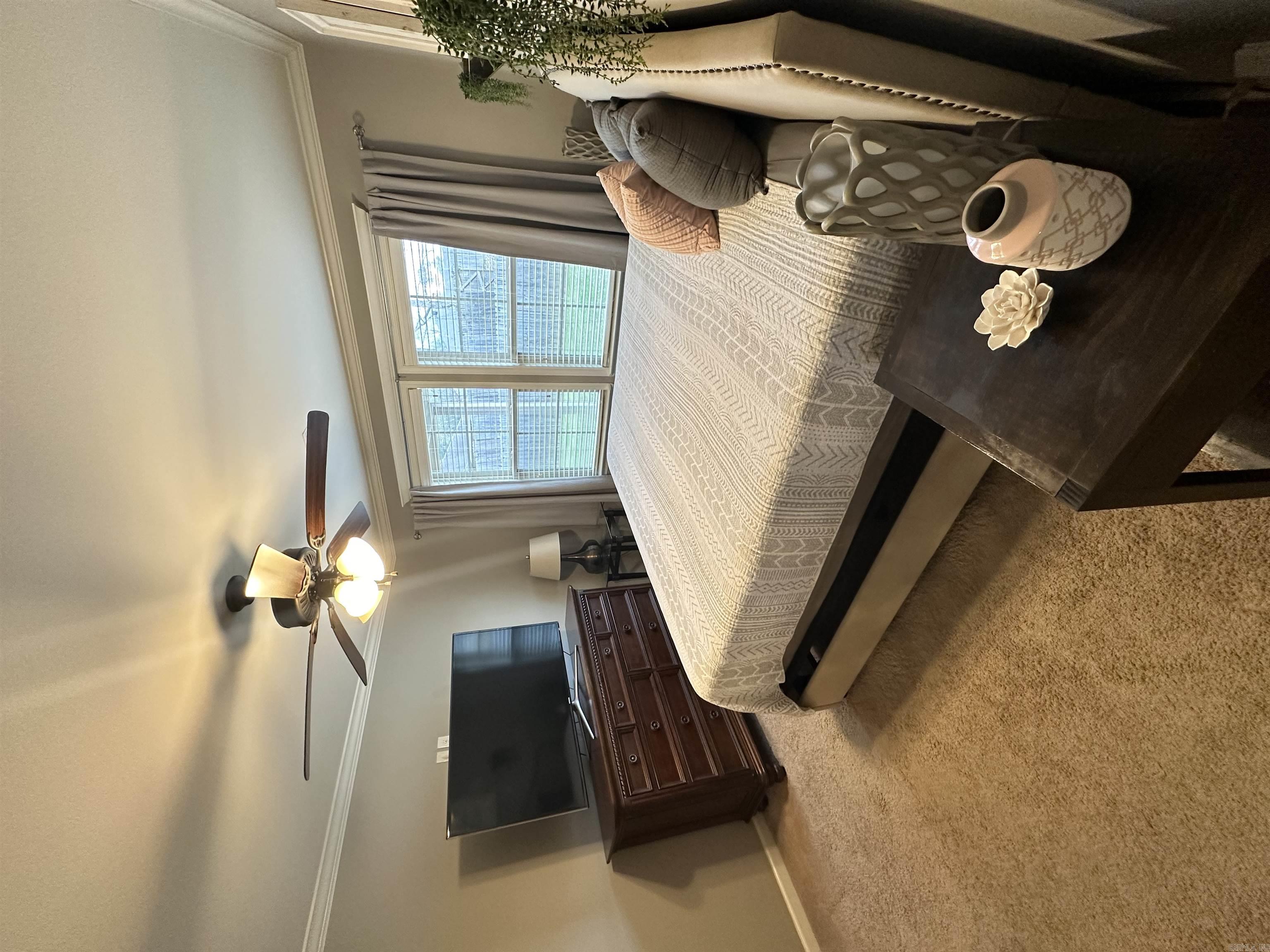 ST ANDREWS WOODS - Residential