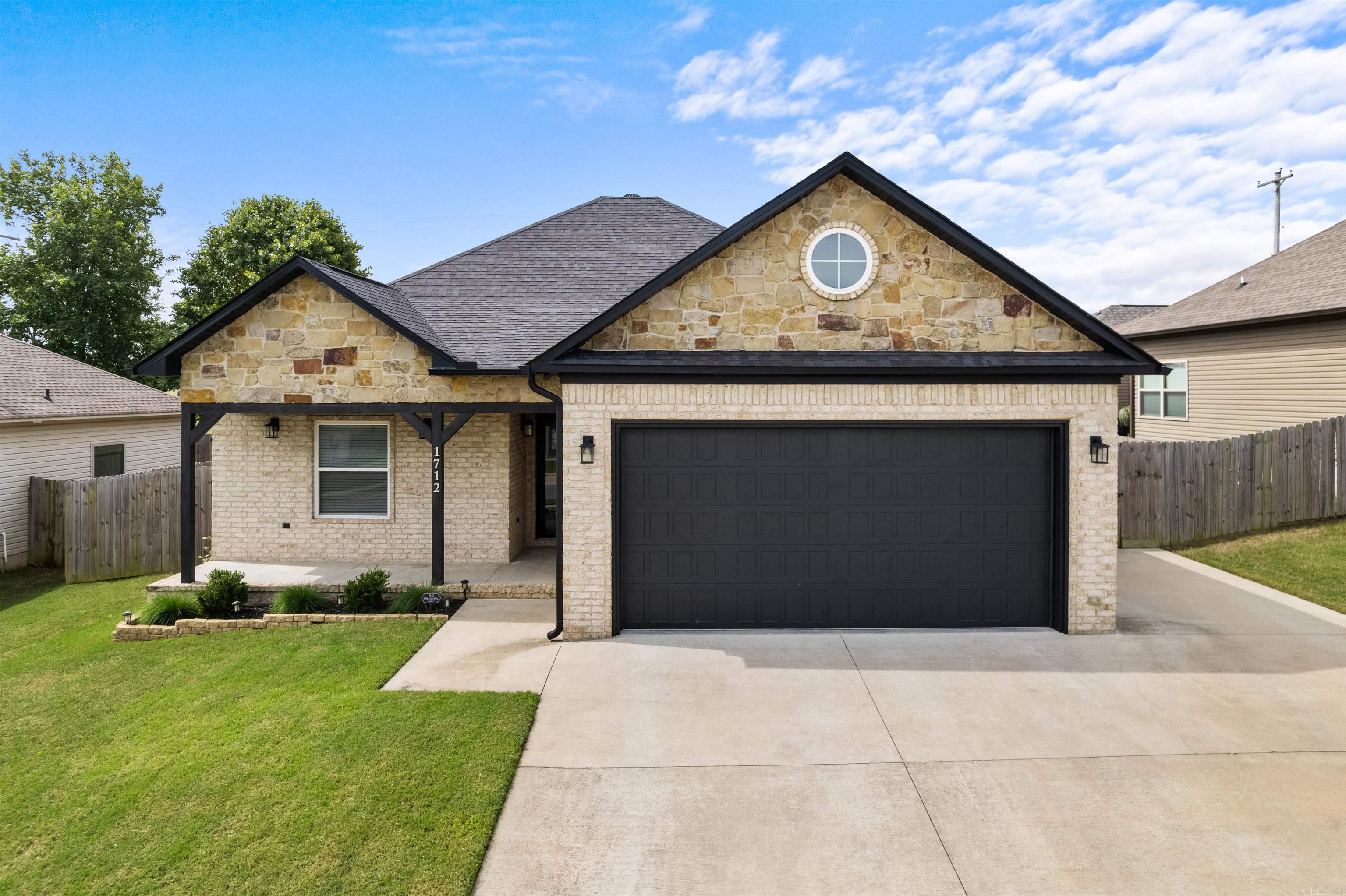 NORTHBROOK SUB - NORTH LITTLE RO - Residential