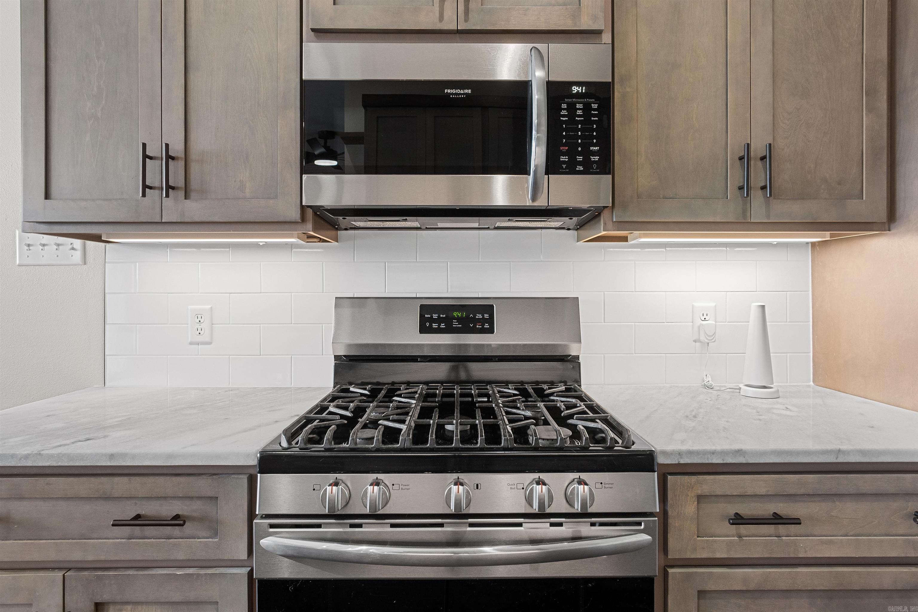 NORTHBROOK SUB - NORTH LITTLE RO - Residential