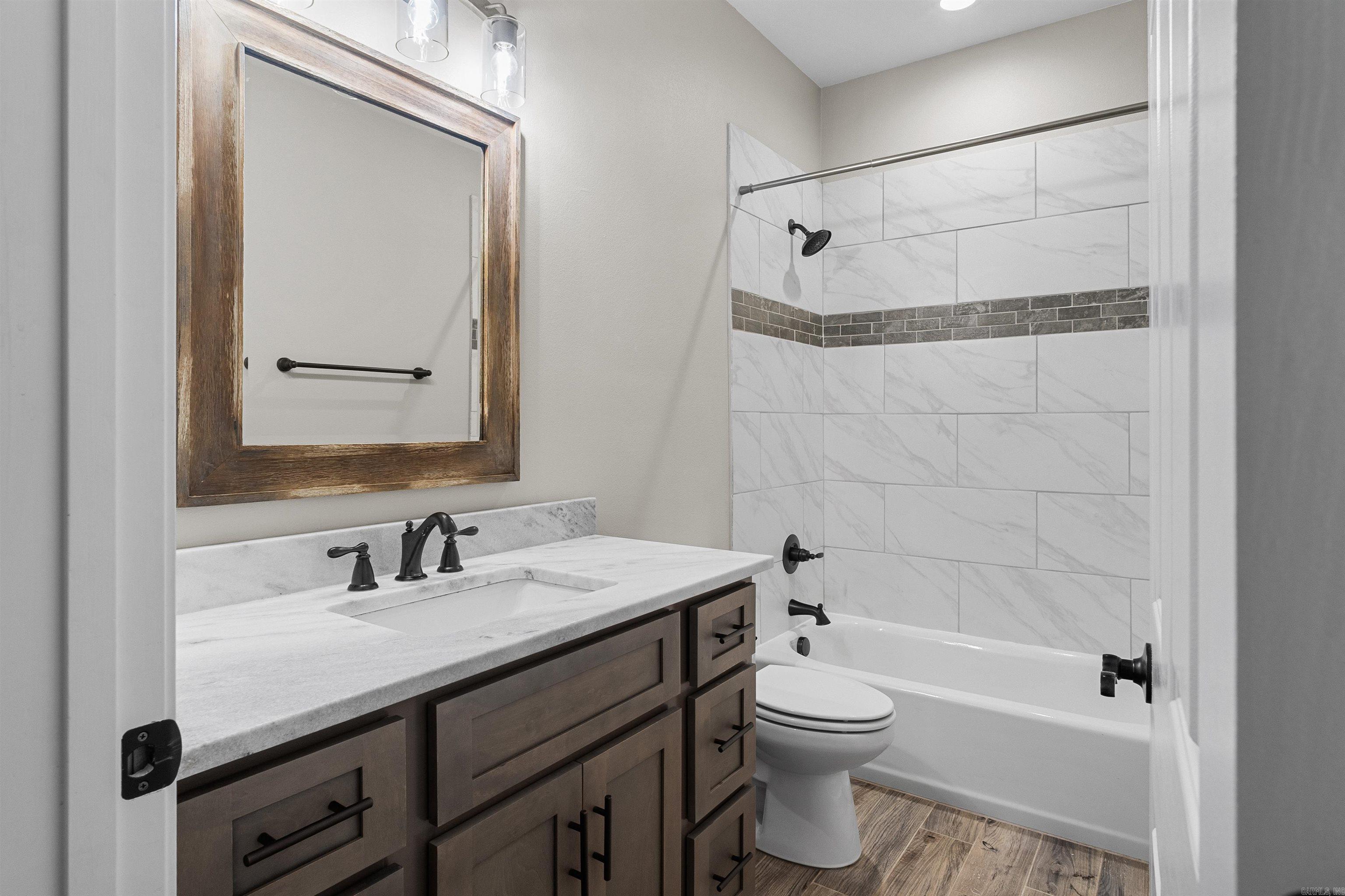 NORTHBROOK SUB - NORTH LITTLE RO - Residential