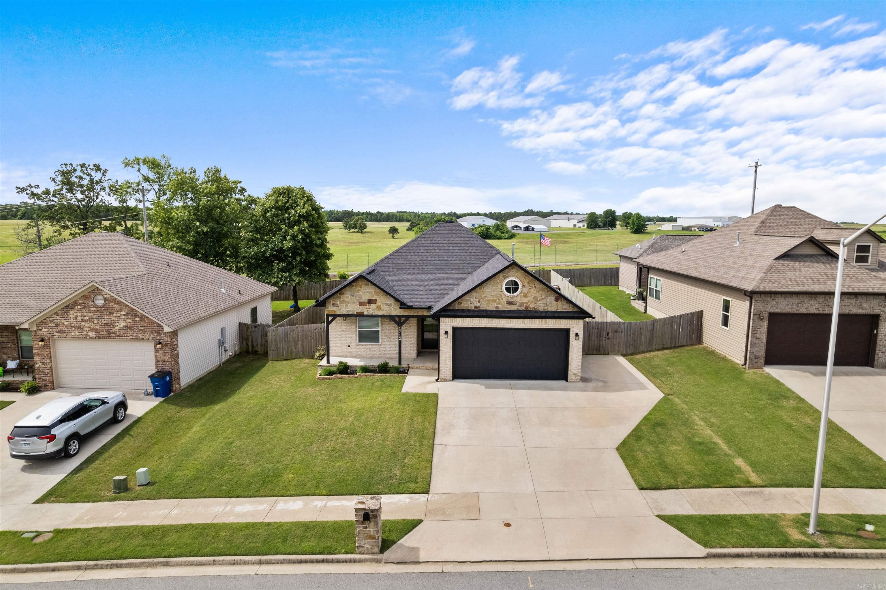 NORTHBROOK SUB - NORTH LITTLE RO - Residential