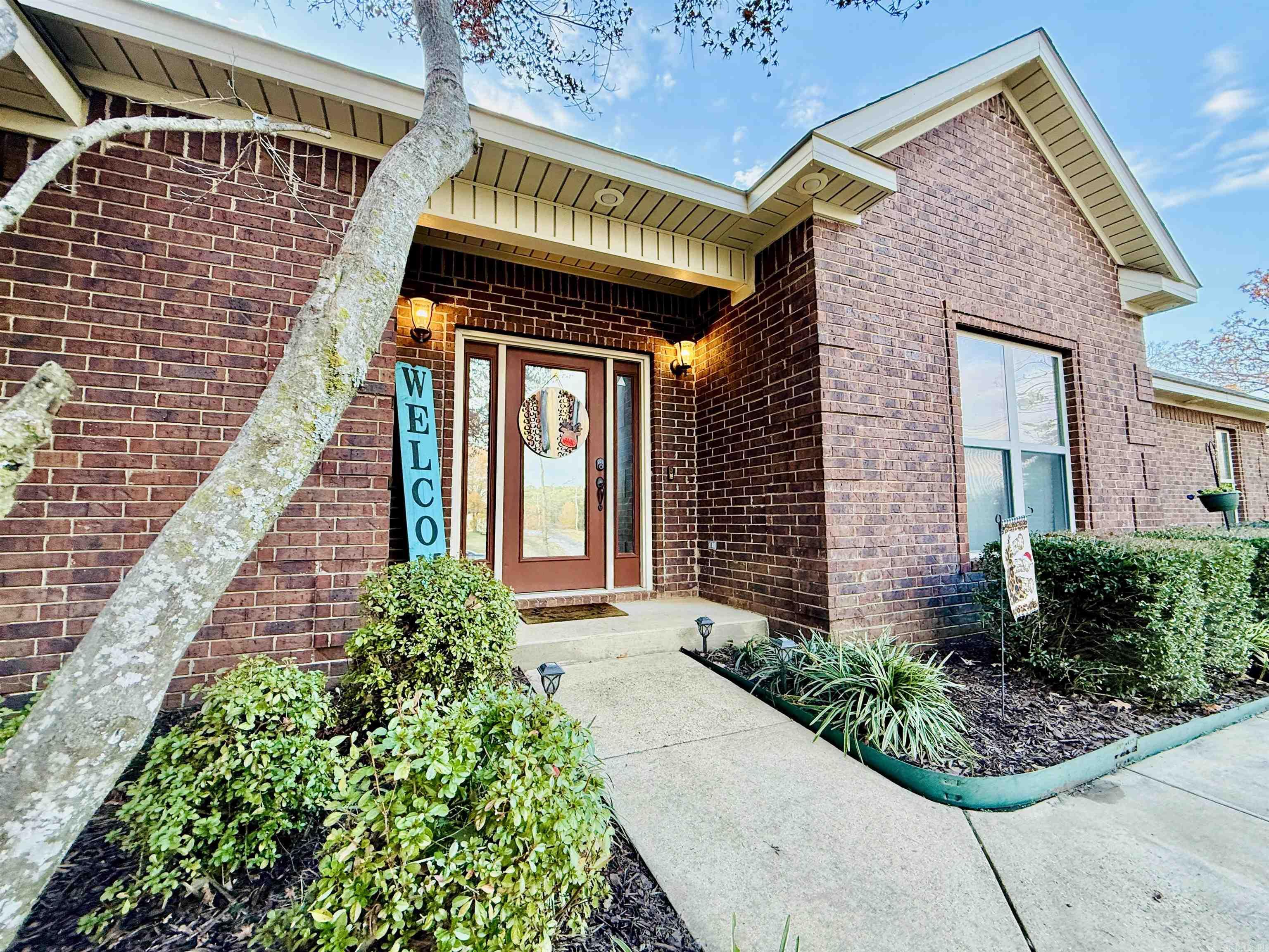 Country Lake - Residential
