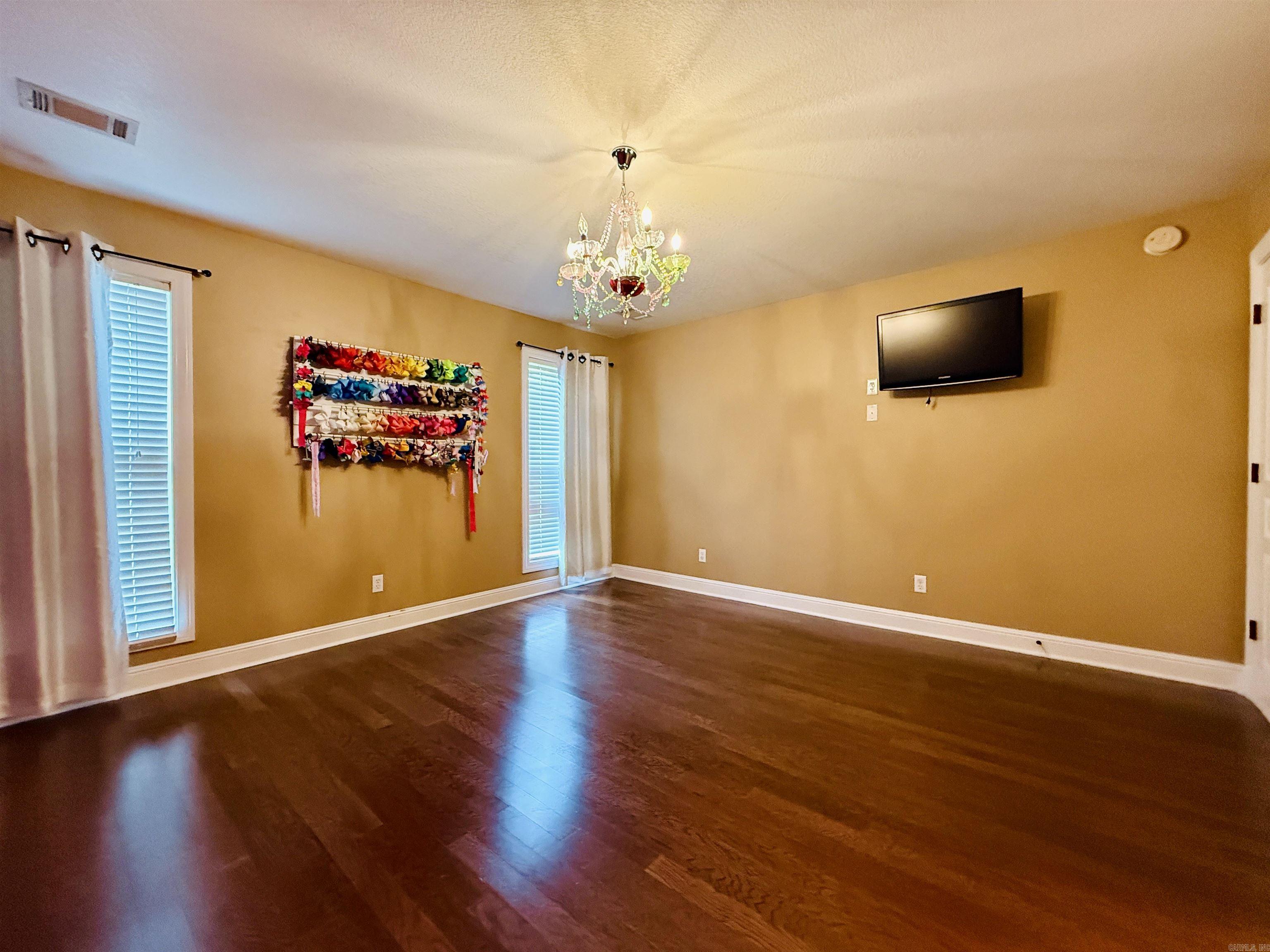 Country Lake - Residential