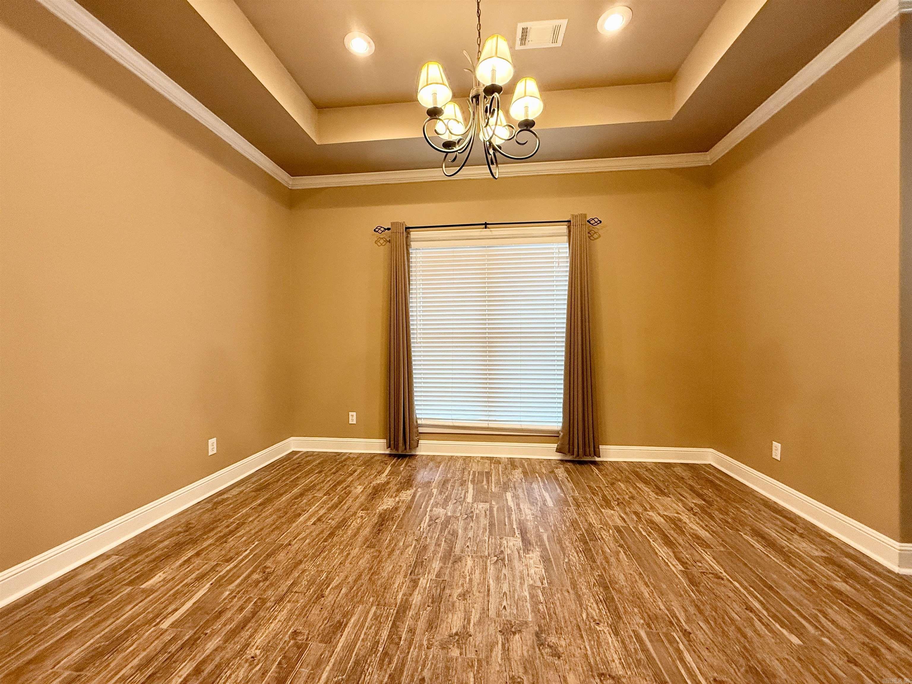 Country Lake - Residential