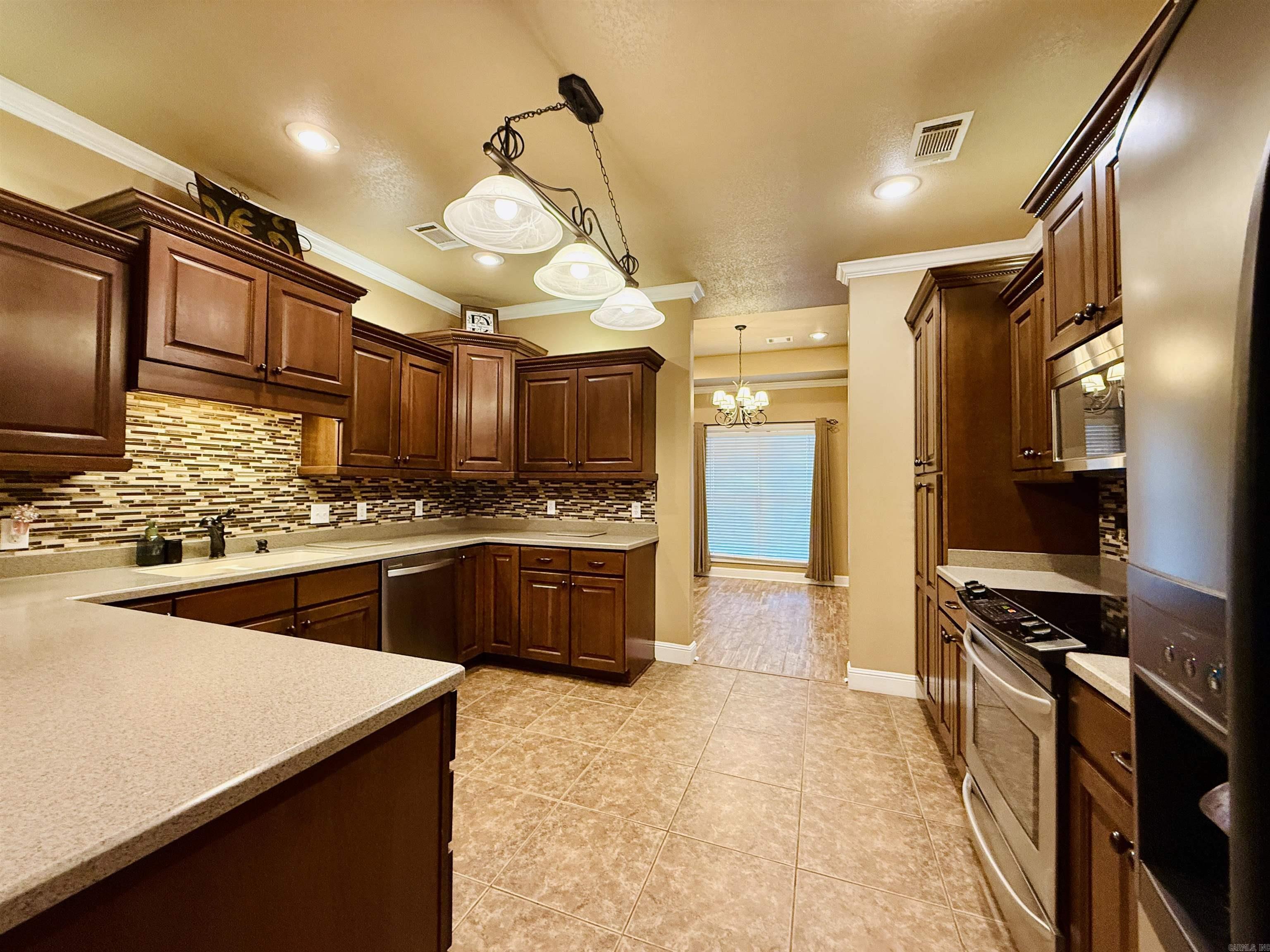 Country Lake - Residential