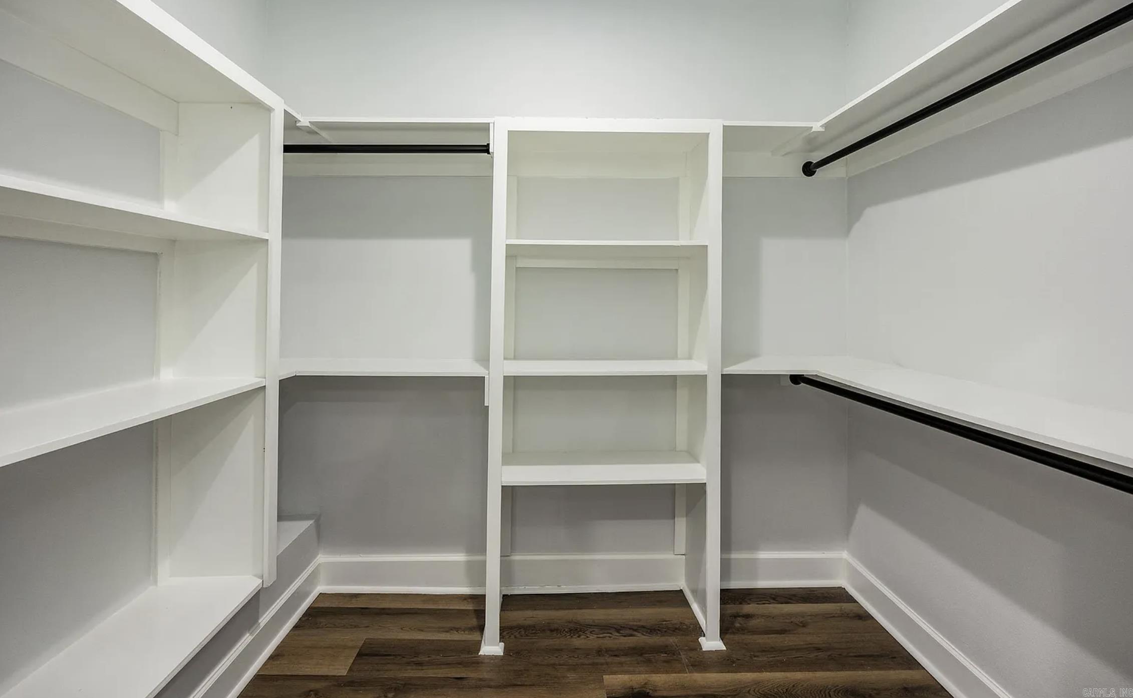 Worthen Wat - Residential Lease