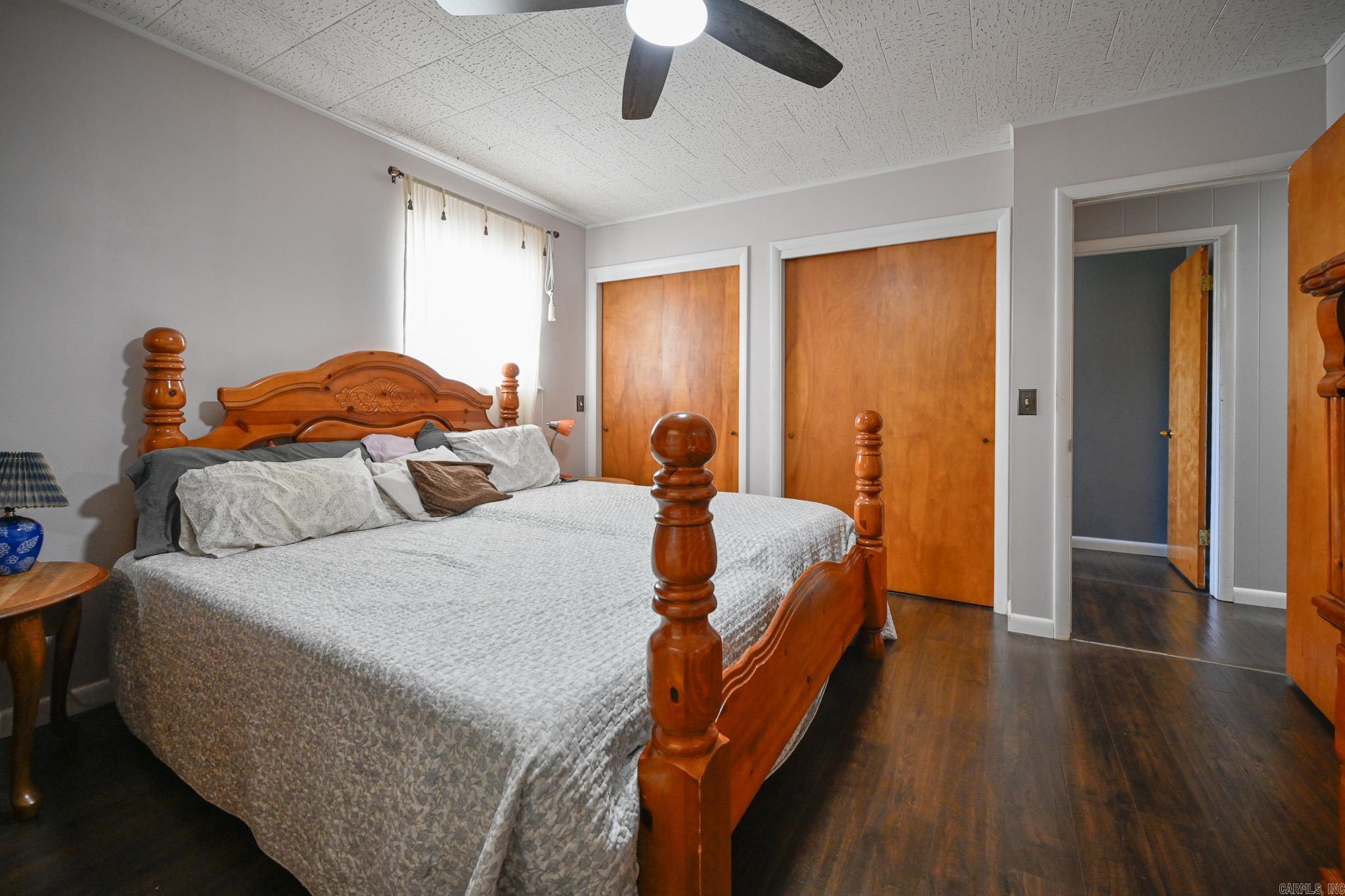 Riales - Residential