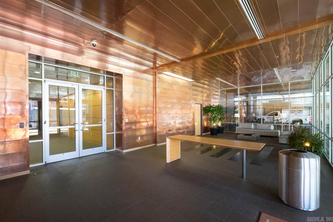 300 THIRD HPR - Residential