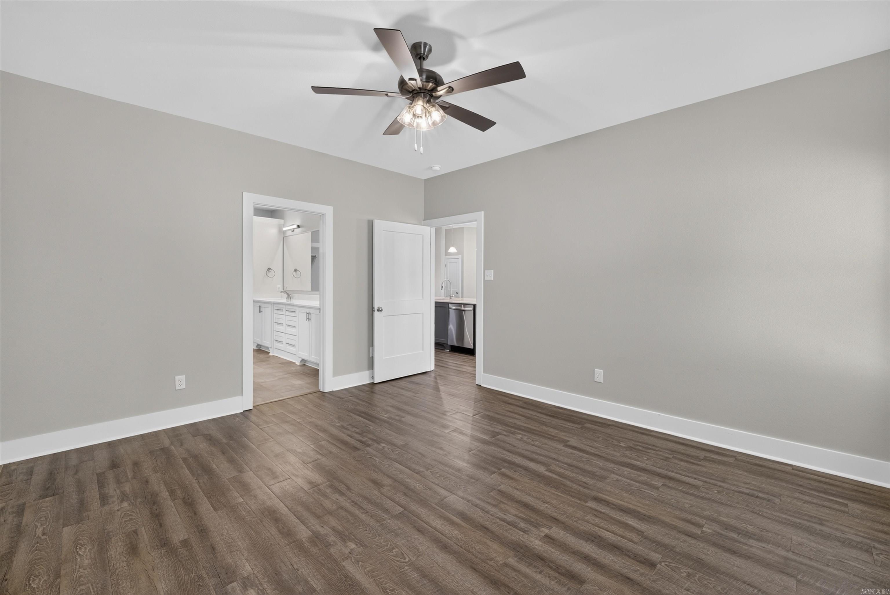 CYPRESS VALLEY - Residential