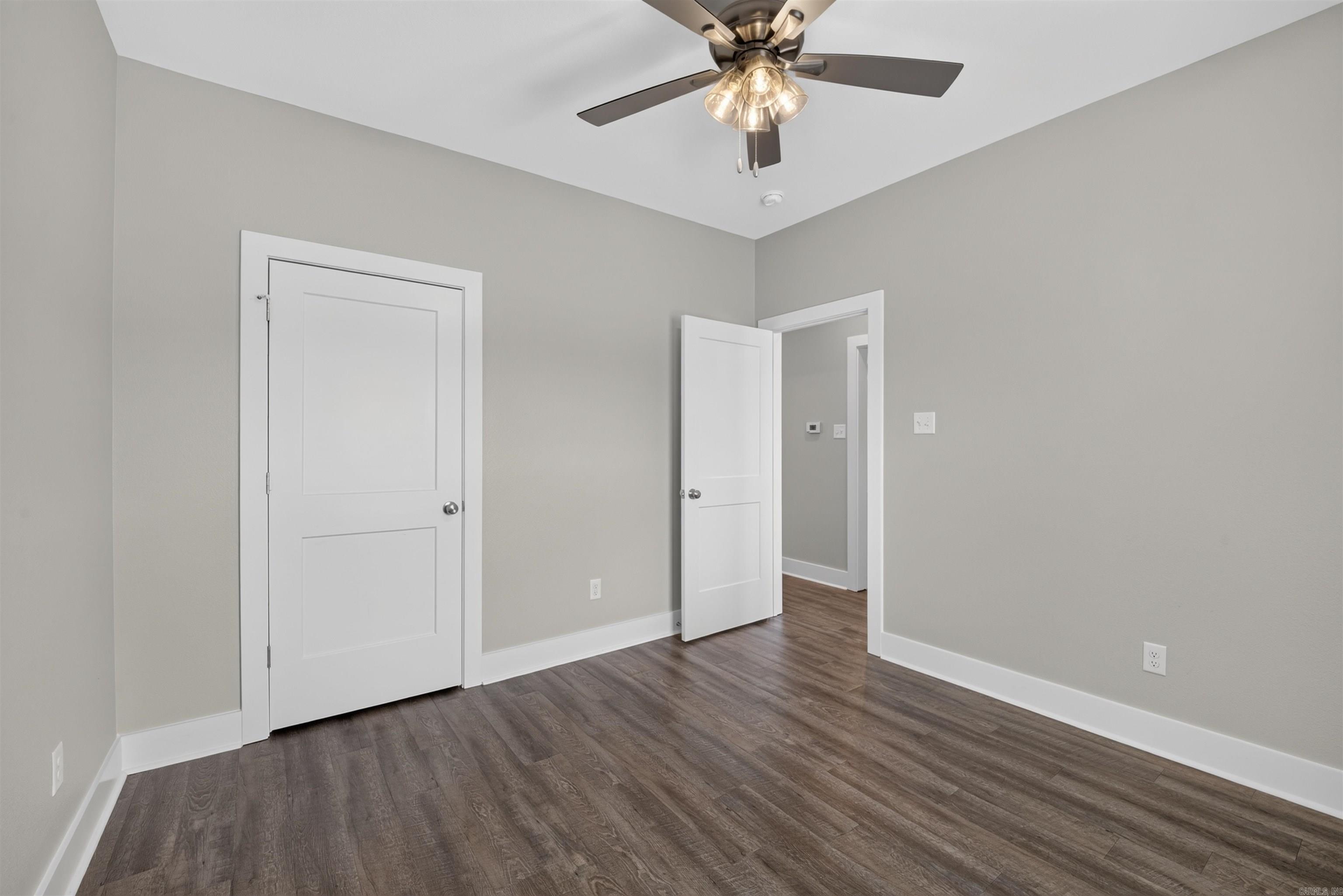 CYPRESS VALLEY - Residential