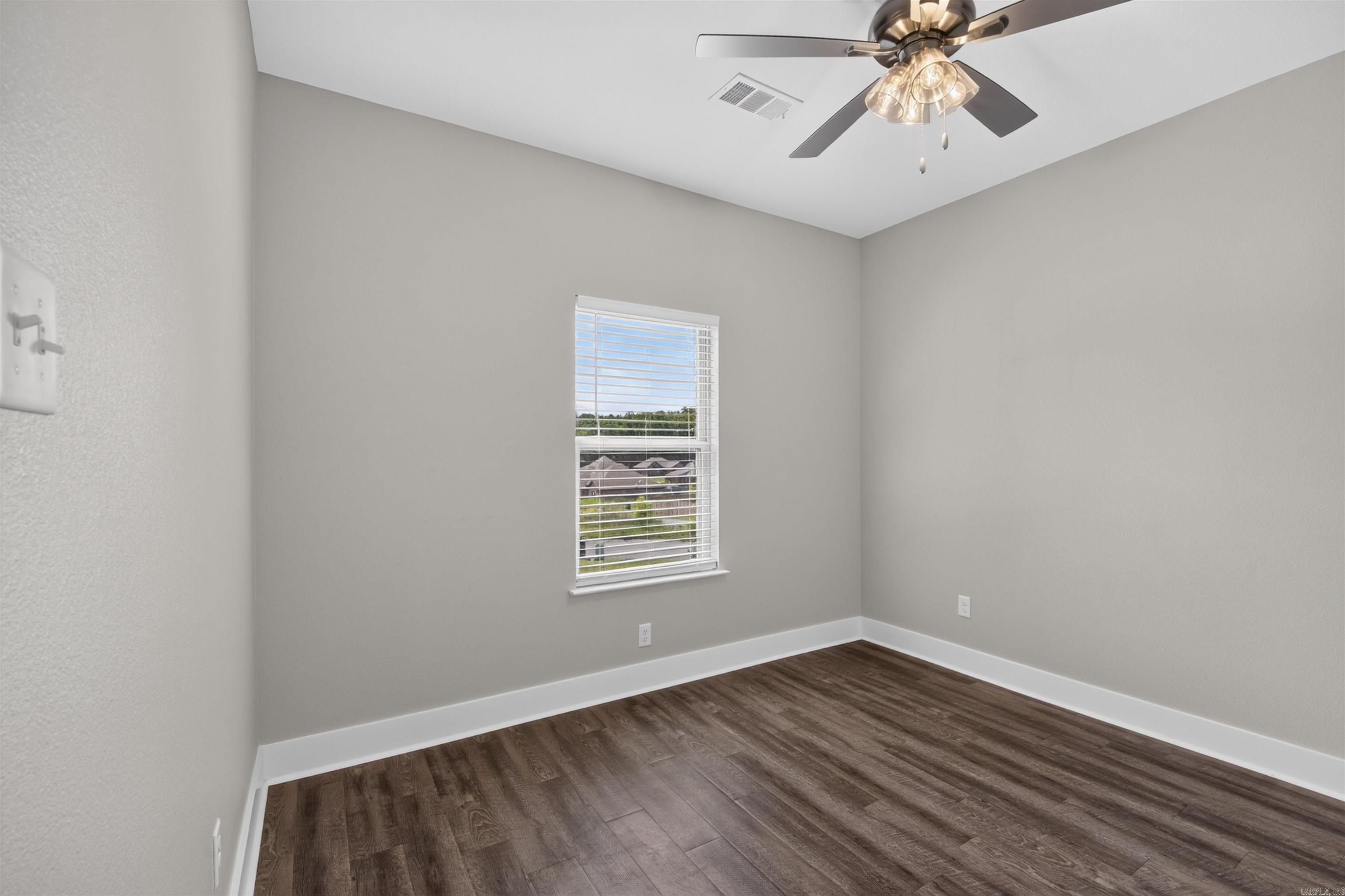 CYPRESS VALLEY - Residential