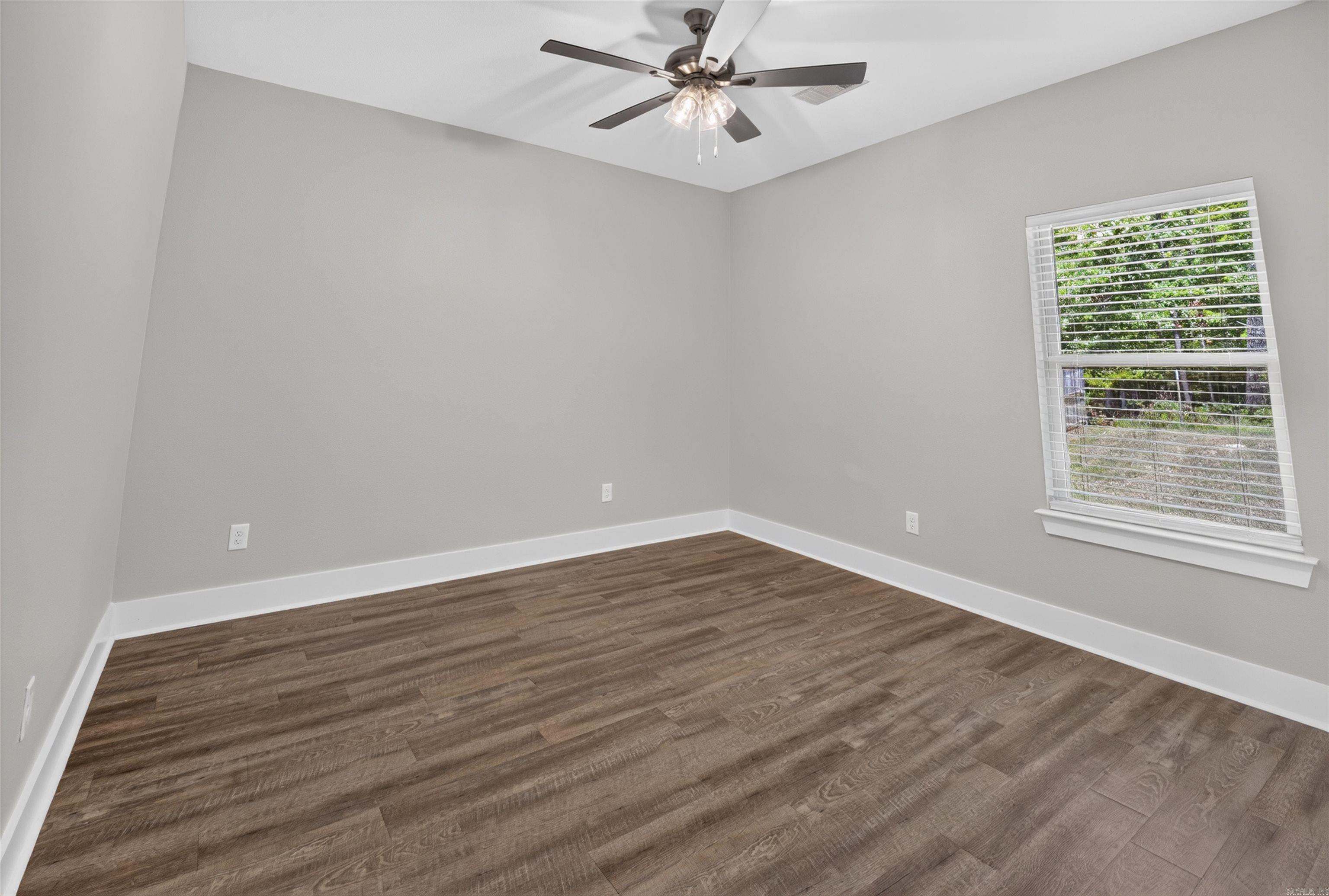 CYPRESS VALLEY - Residential