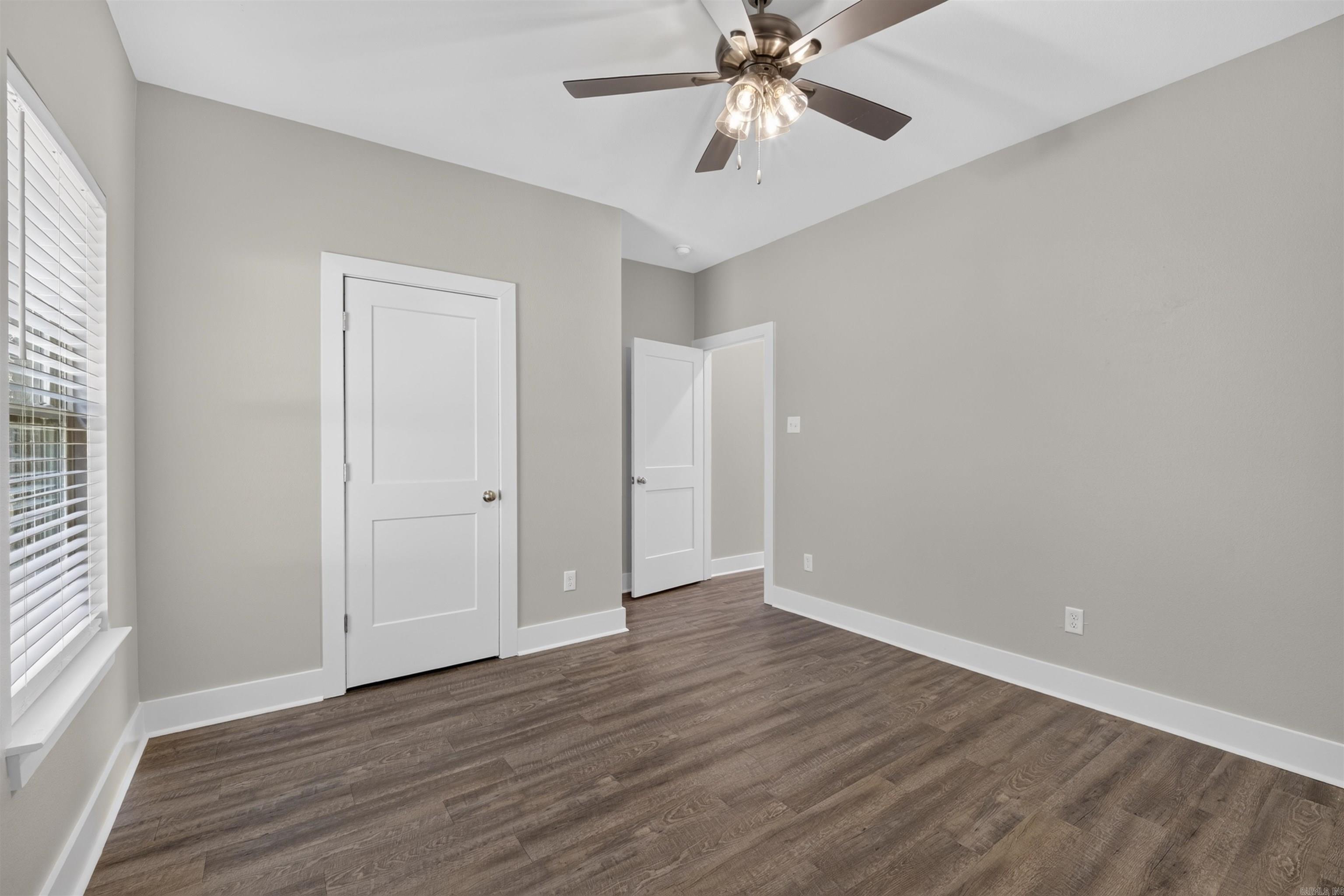 CYPRESS VALLEY - Residential