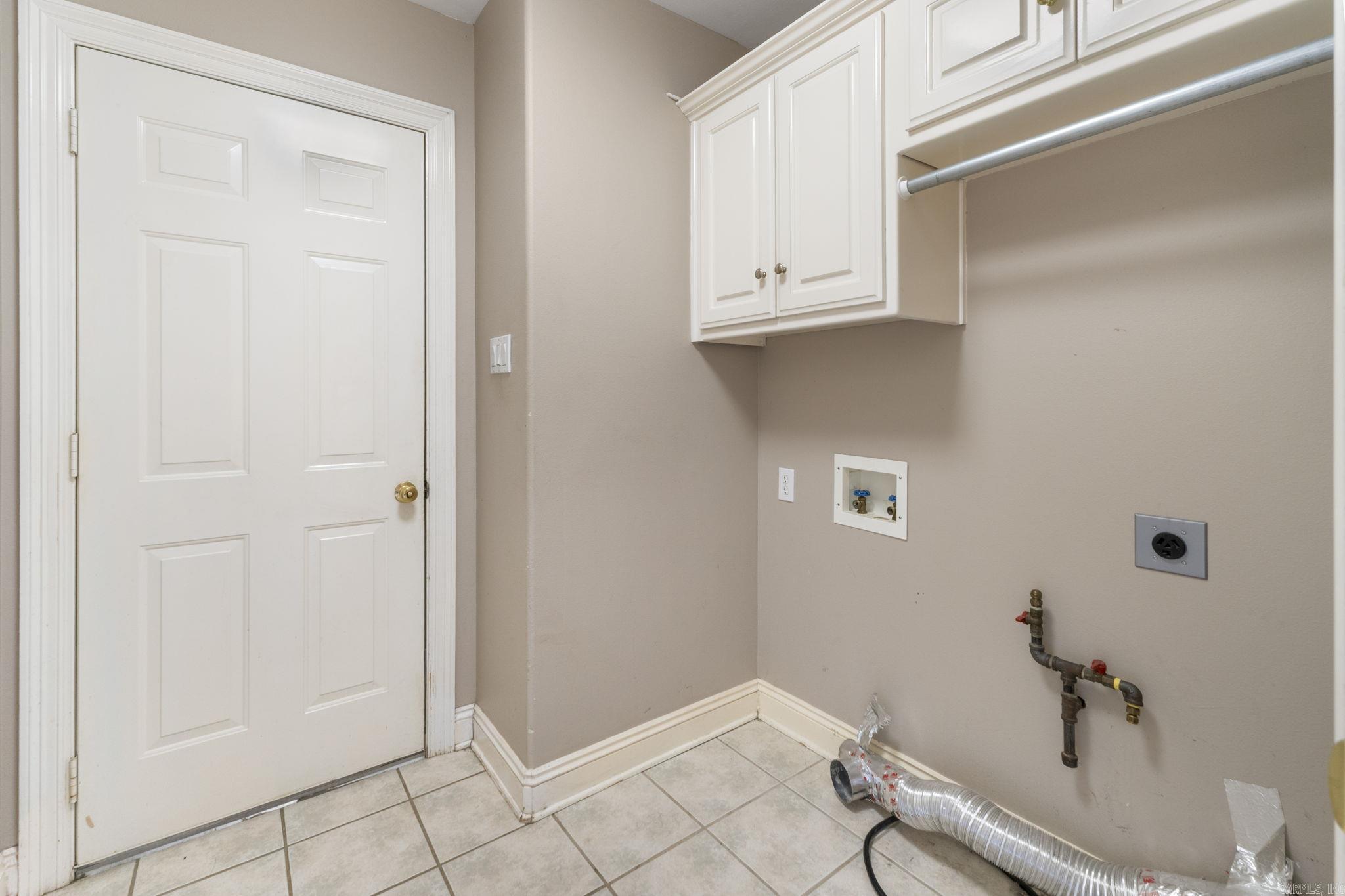 AUTUMN WOOD ESTATES - Residential